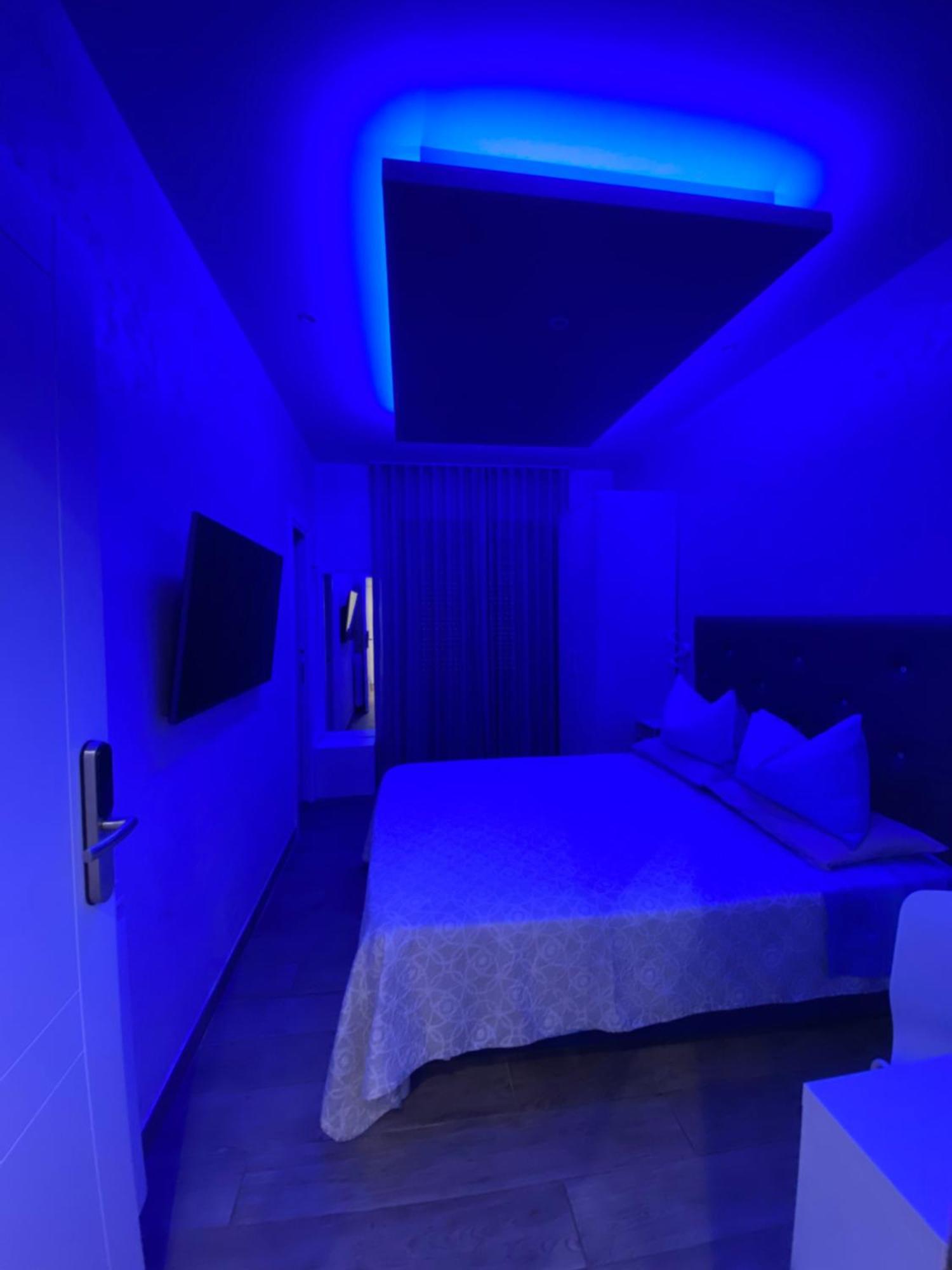 Domus Cinecitta Bed & Breakfast *