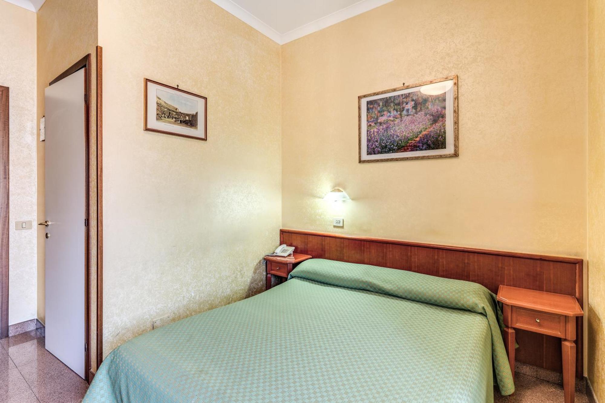 Milo 3* Rome