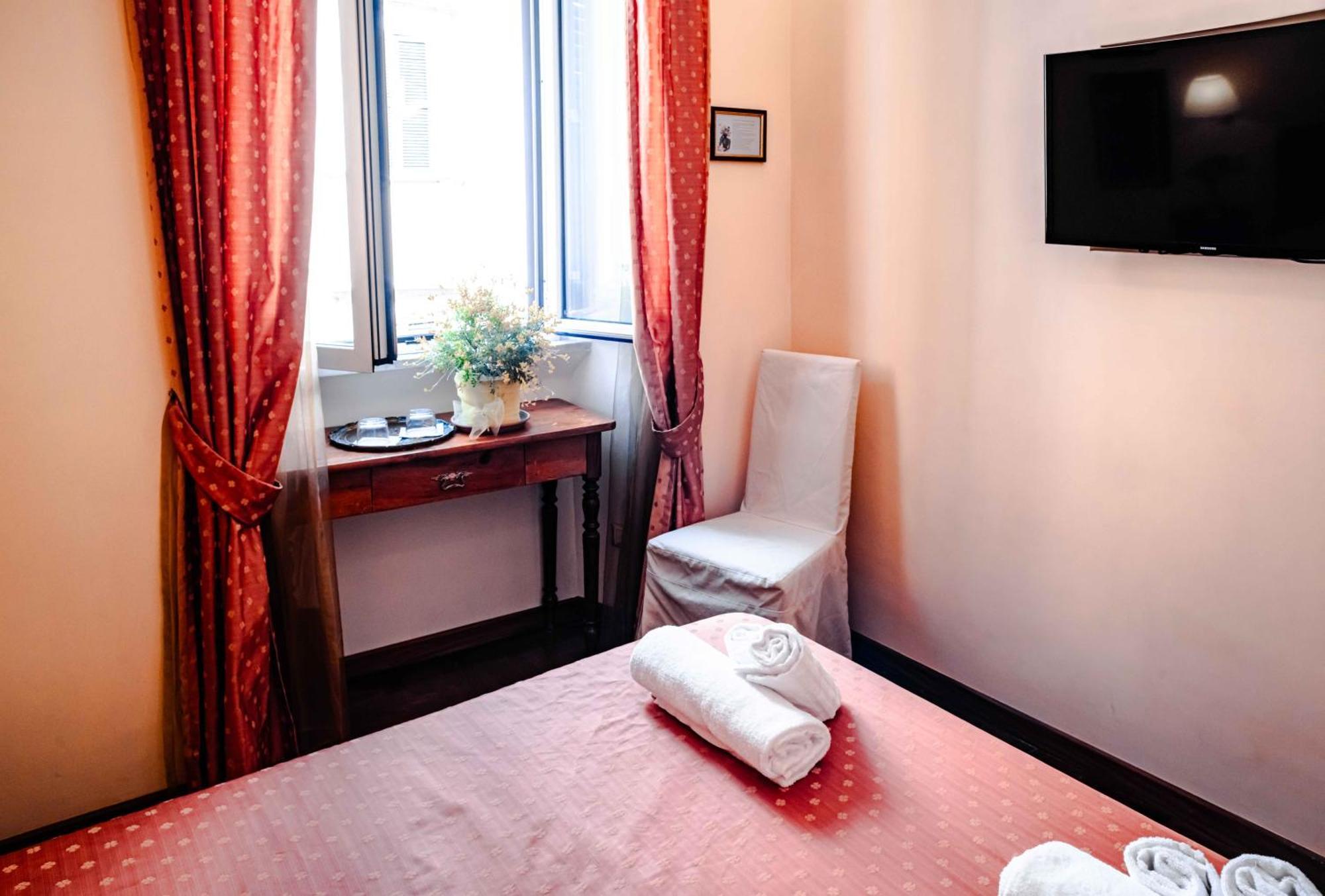 Casa De' Fiori Bed & Breakfast Rome