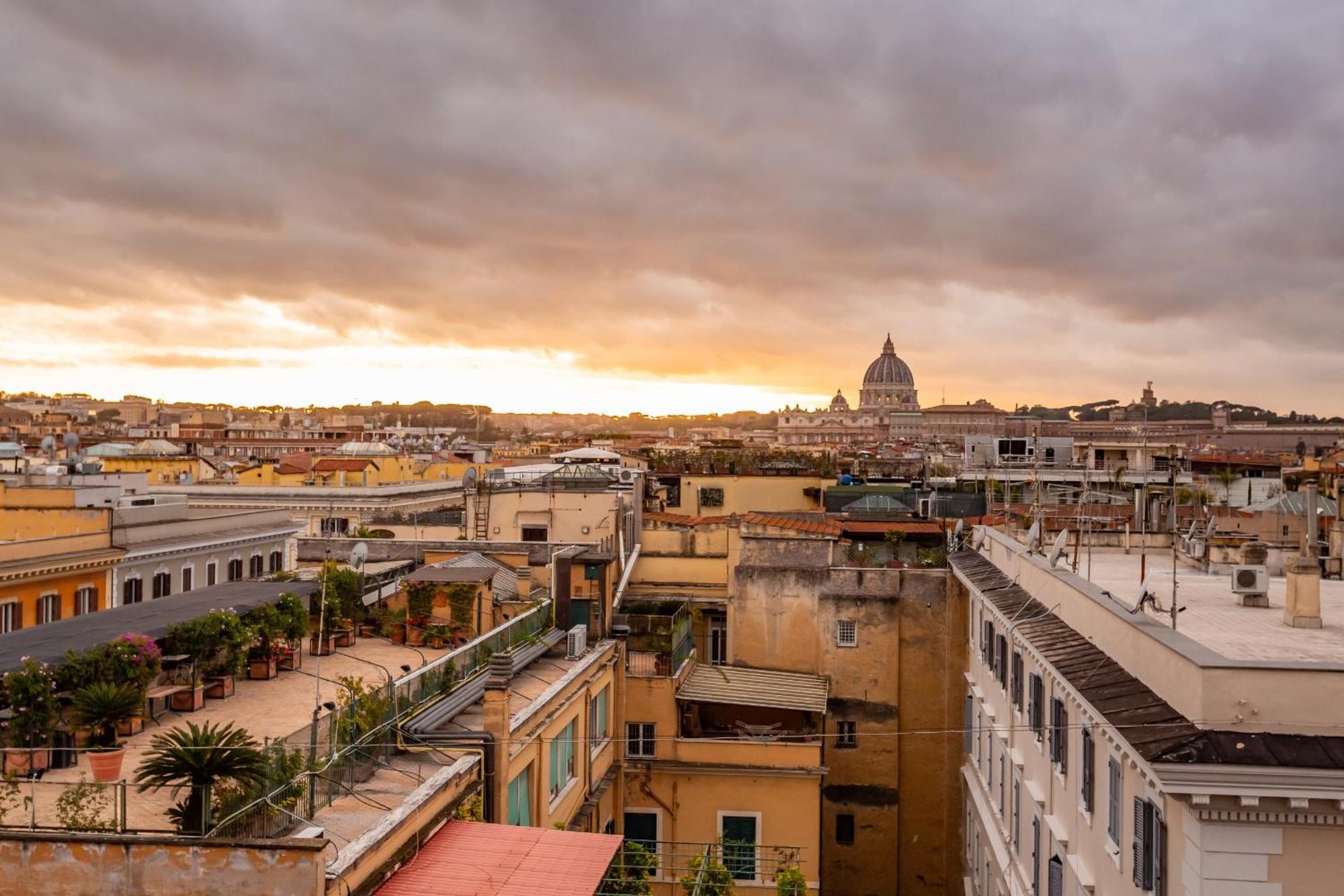 Skyline Penthouse With Private Rooftop Apartment Rome