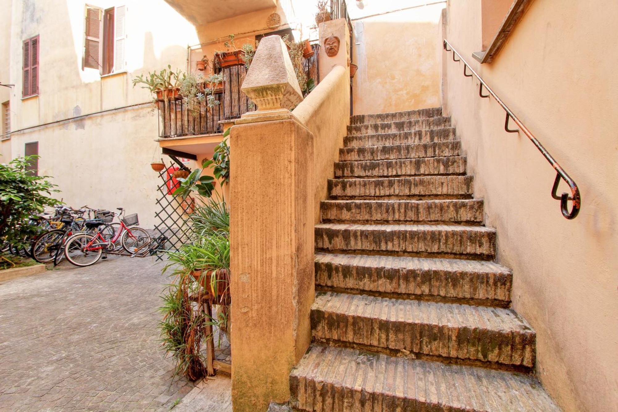 Apartment Campo De Fiori - Loft In Originario Anfiteatro