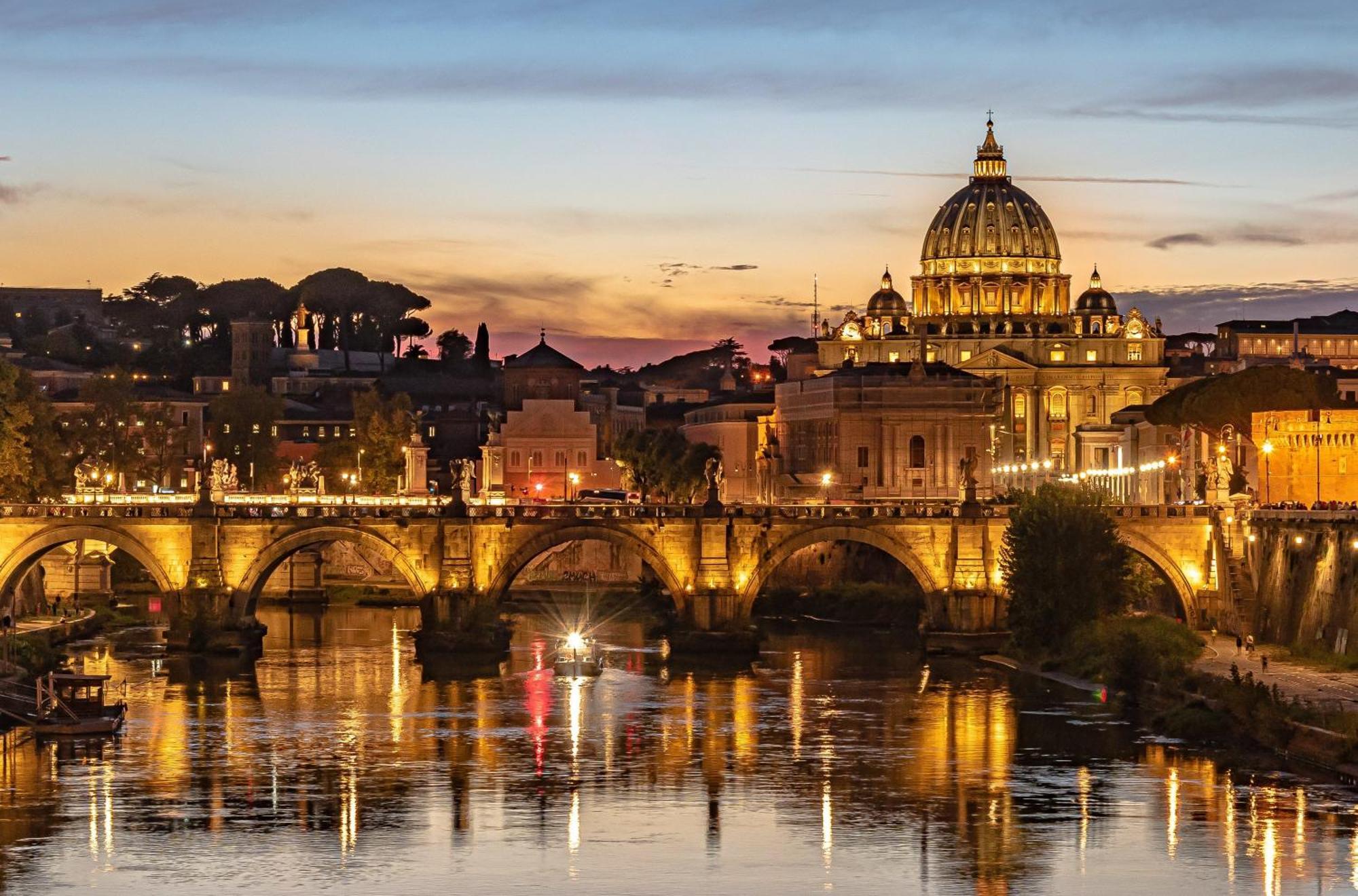 Trevi Charme