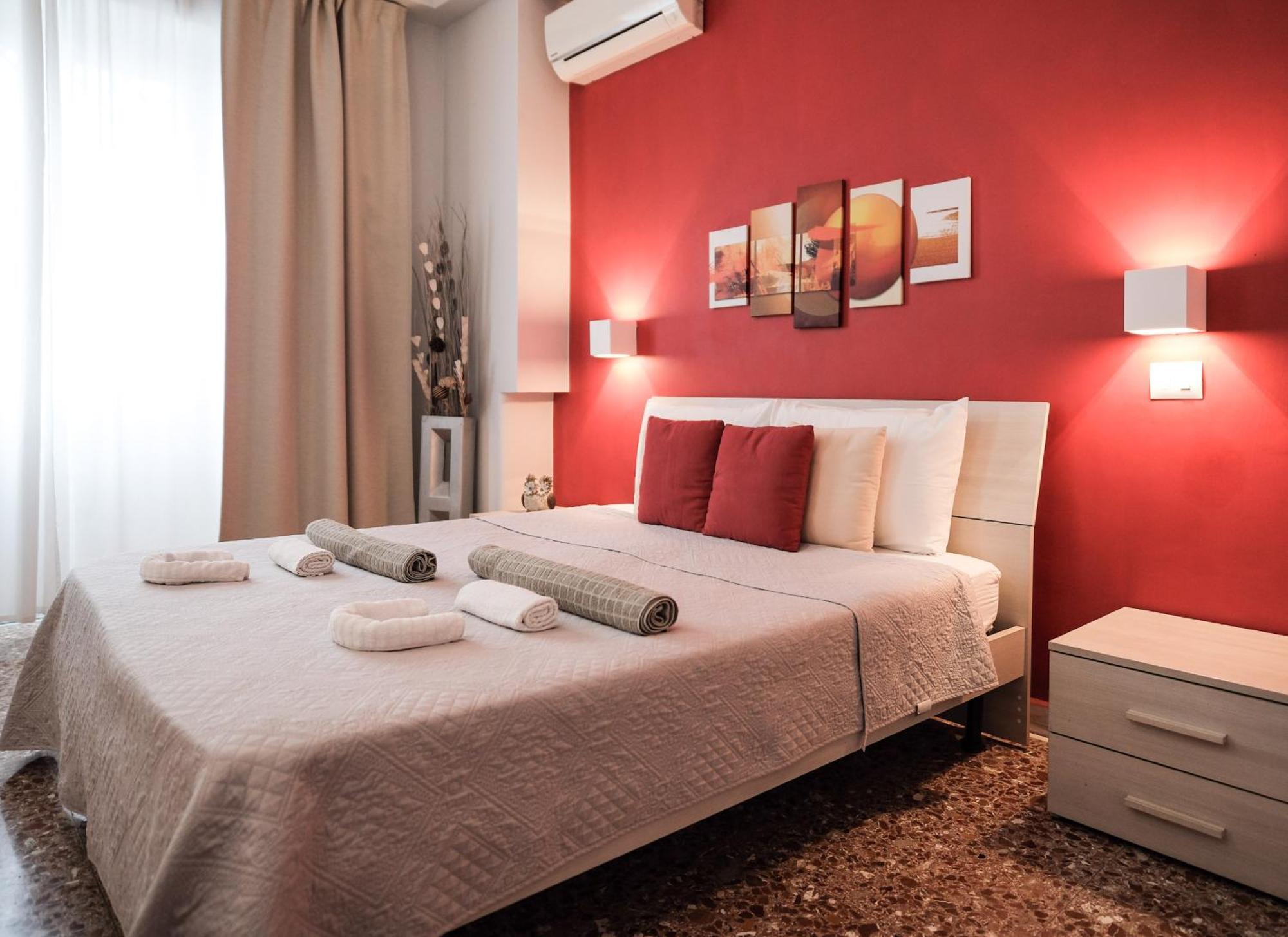 Holidays House Marconi Roma