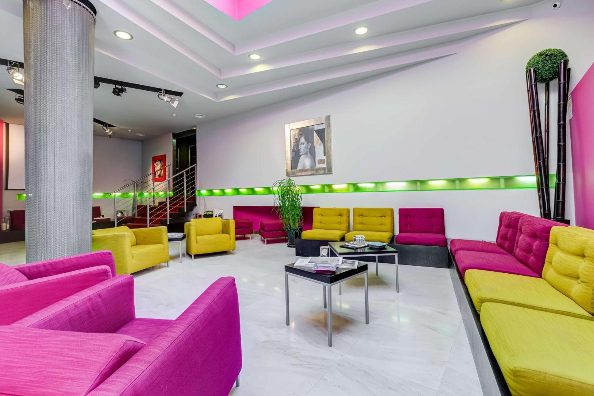 Western Cinemusic Hotel 4*