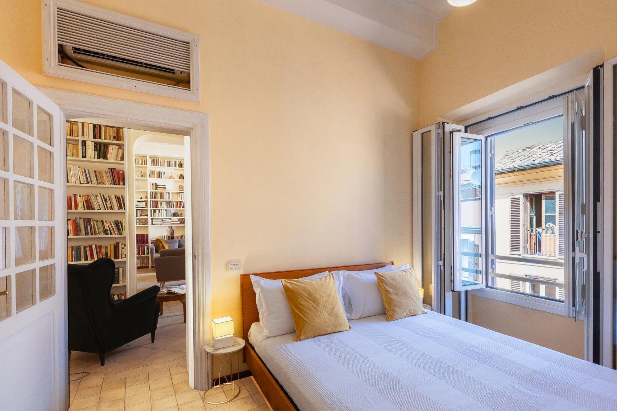 Amazing Campo De' Fiori Apartment