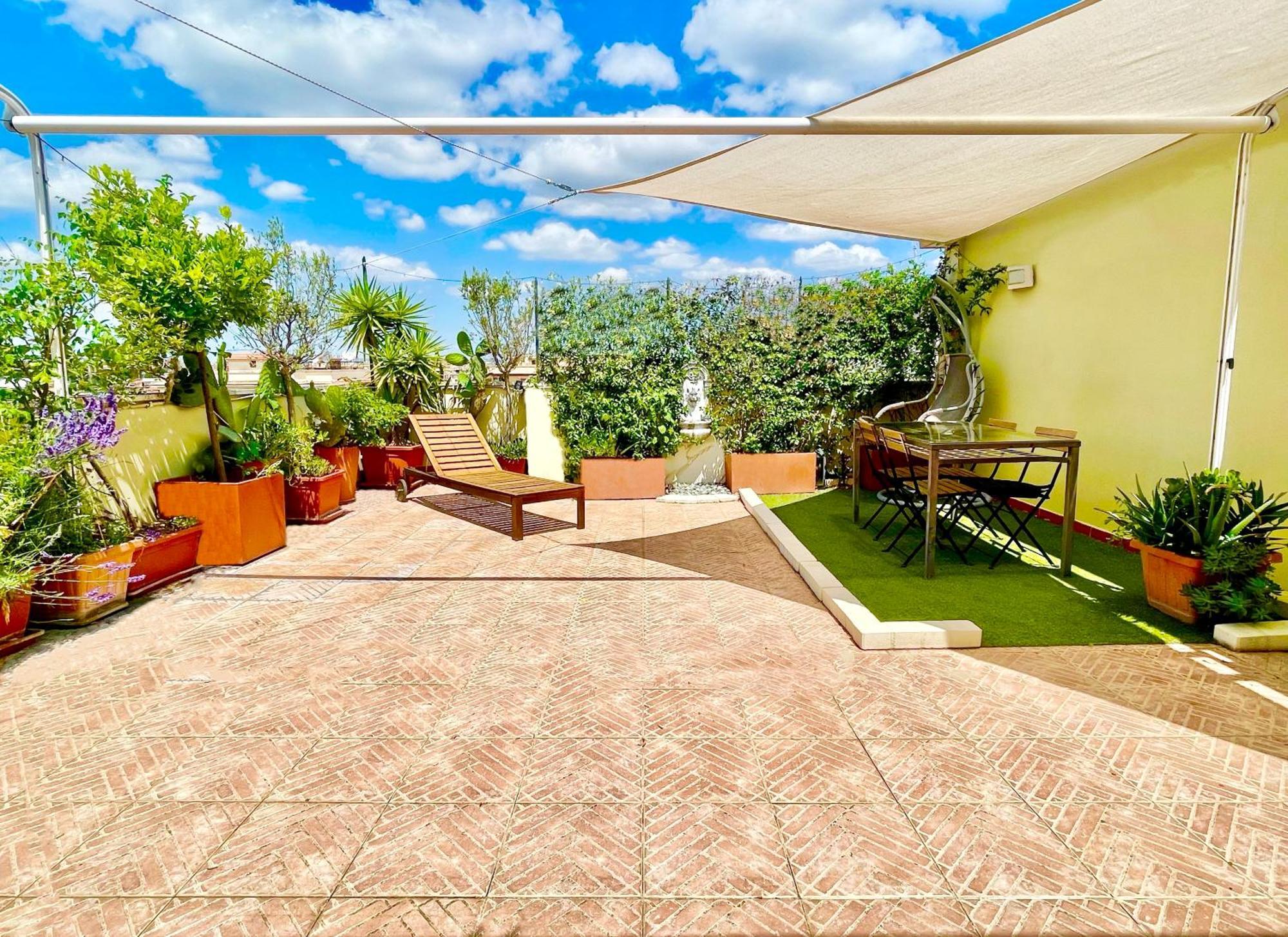 Apartment Con Magnifico Terrazzo Vicino A Metropolitana E Vaticano Rome