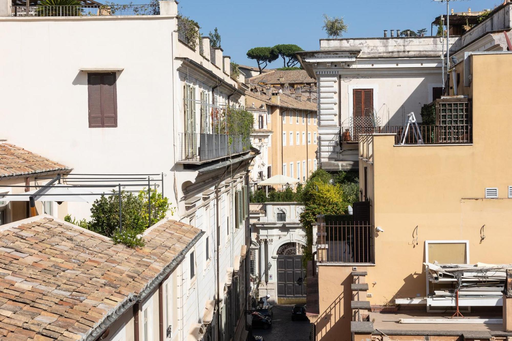Amazing 3 Levels Penthouse Piazza Venezia Apartment Rome