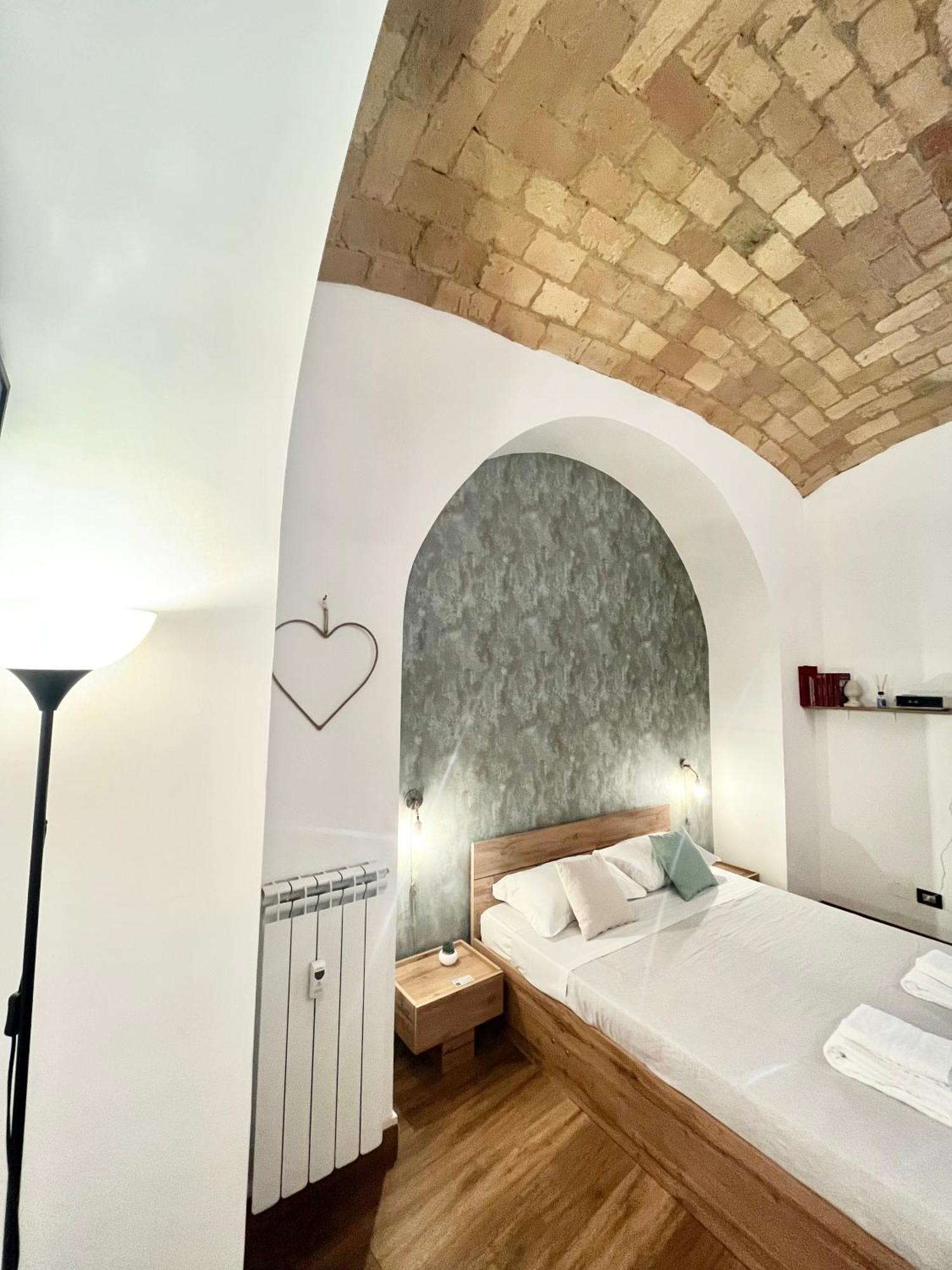 New Look8 Vatican Apartment