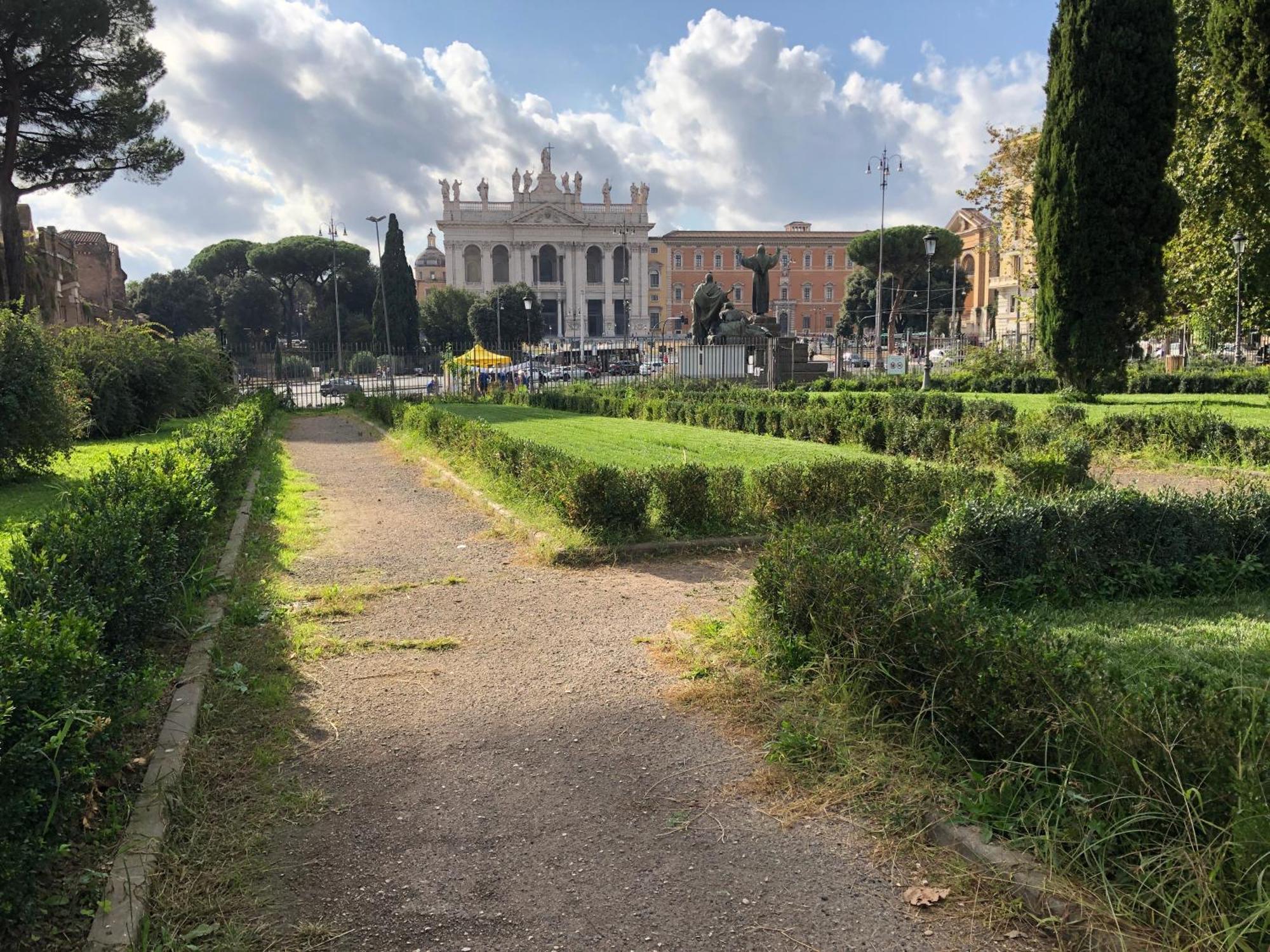 Questa Casa Non E Un Ciu-atr 9390-9 Apartment