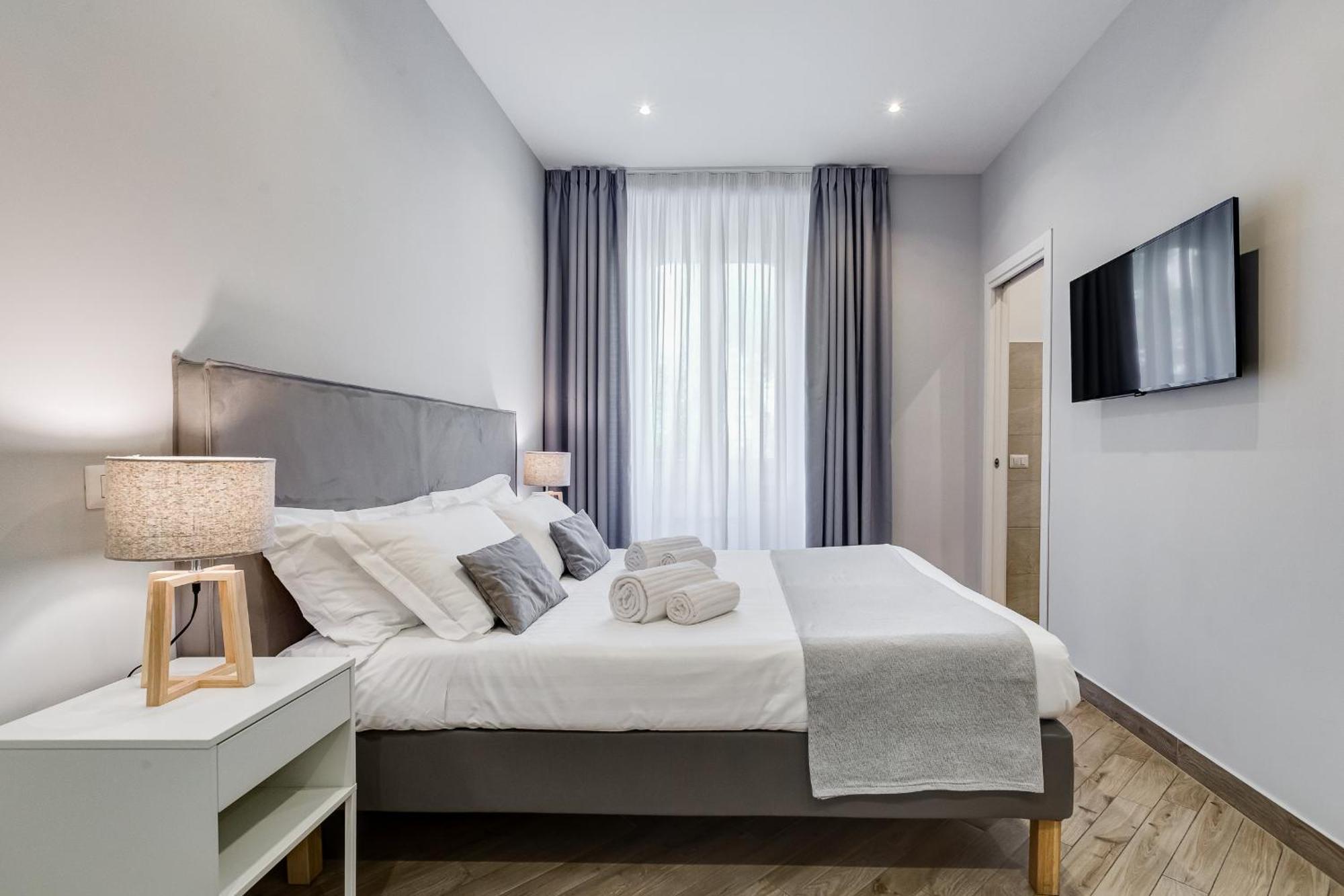 Guest house Colonna Luxury 2*