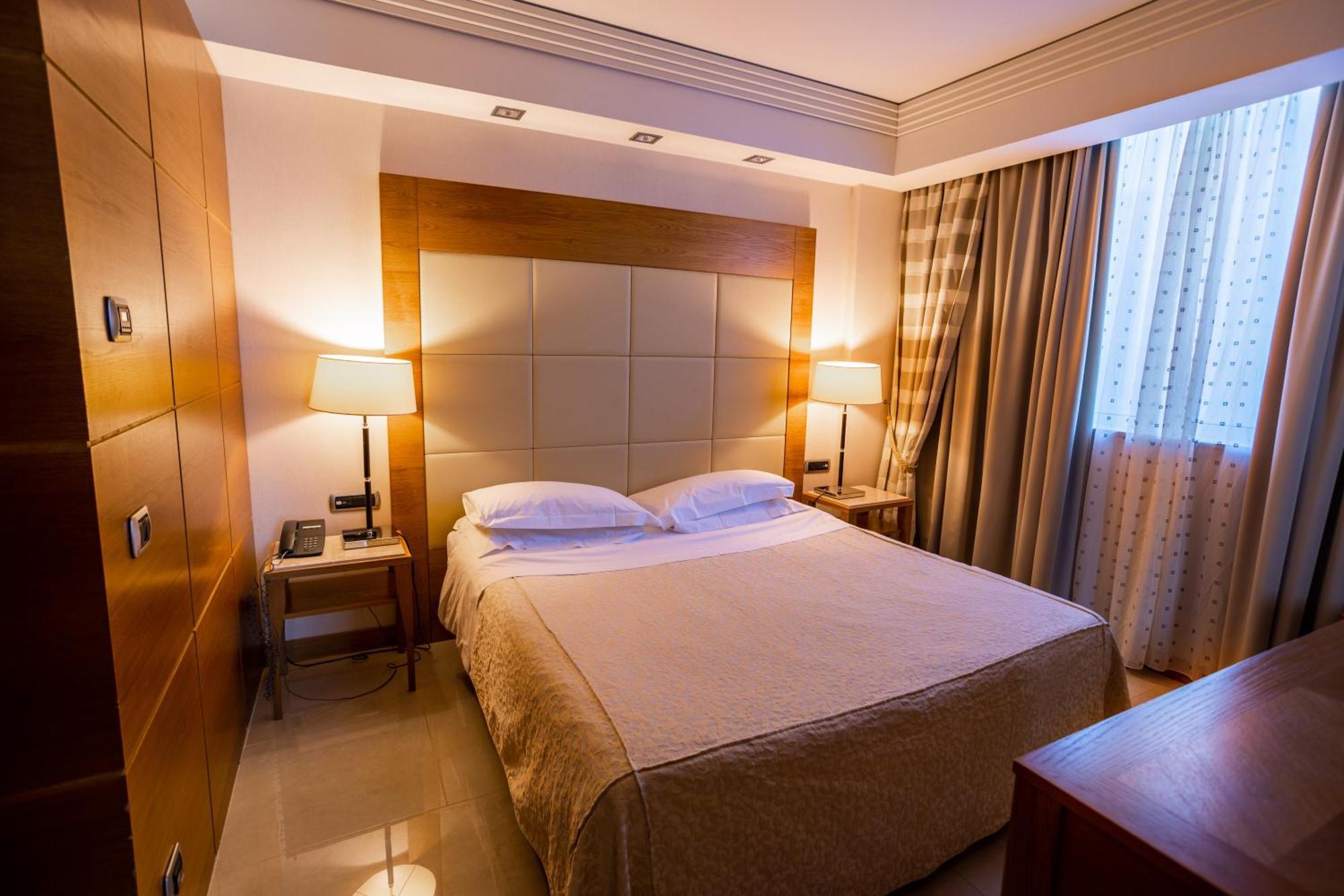 Papillo & Hotel