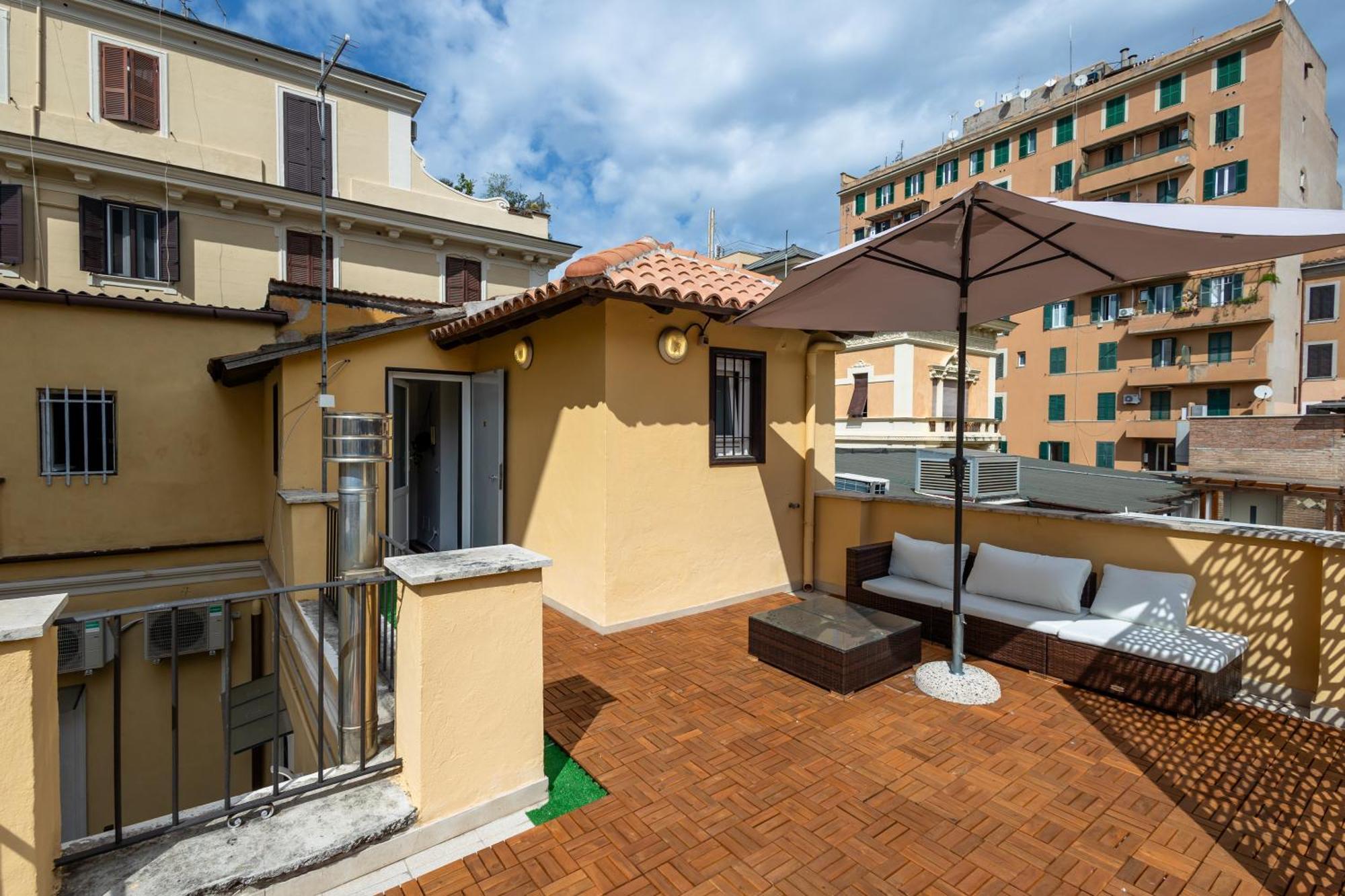 Jmartins Colosseo Guest house Rome