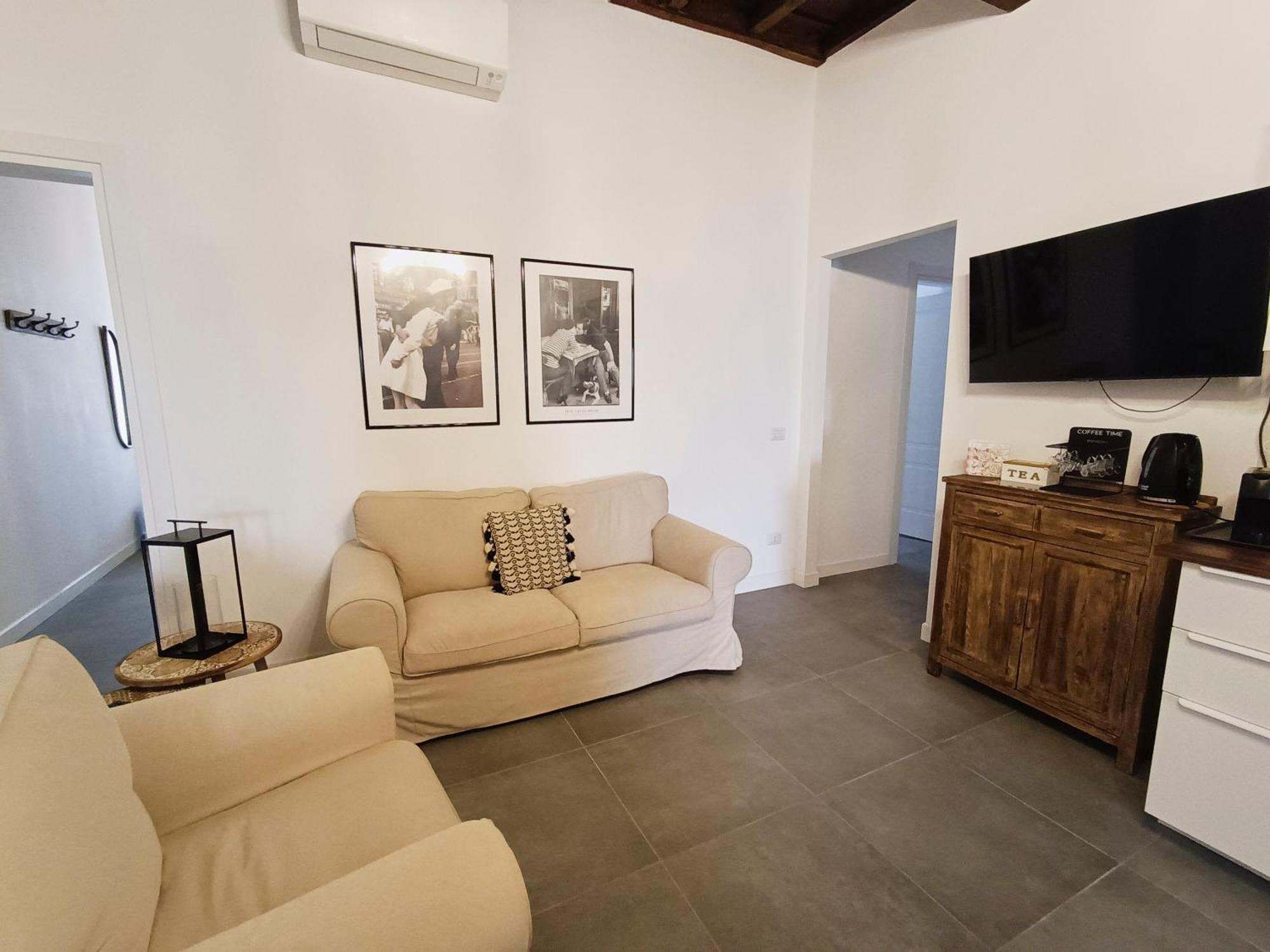 La Tua Casa A Viadelcorso * Rome