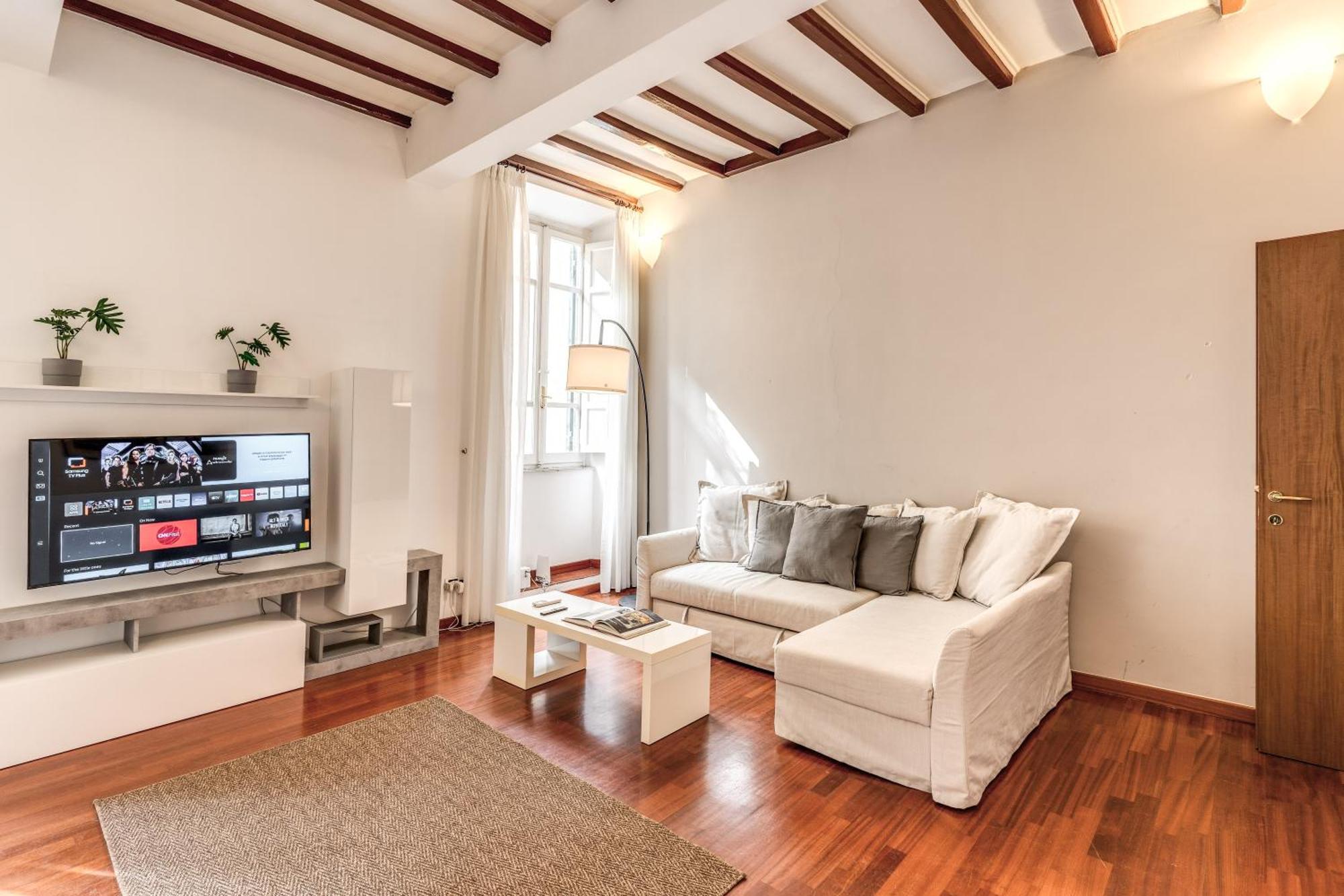Apartment Myrhome - Spanish Steps Rome