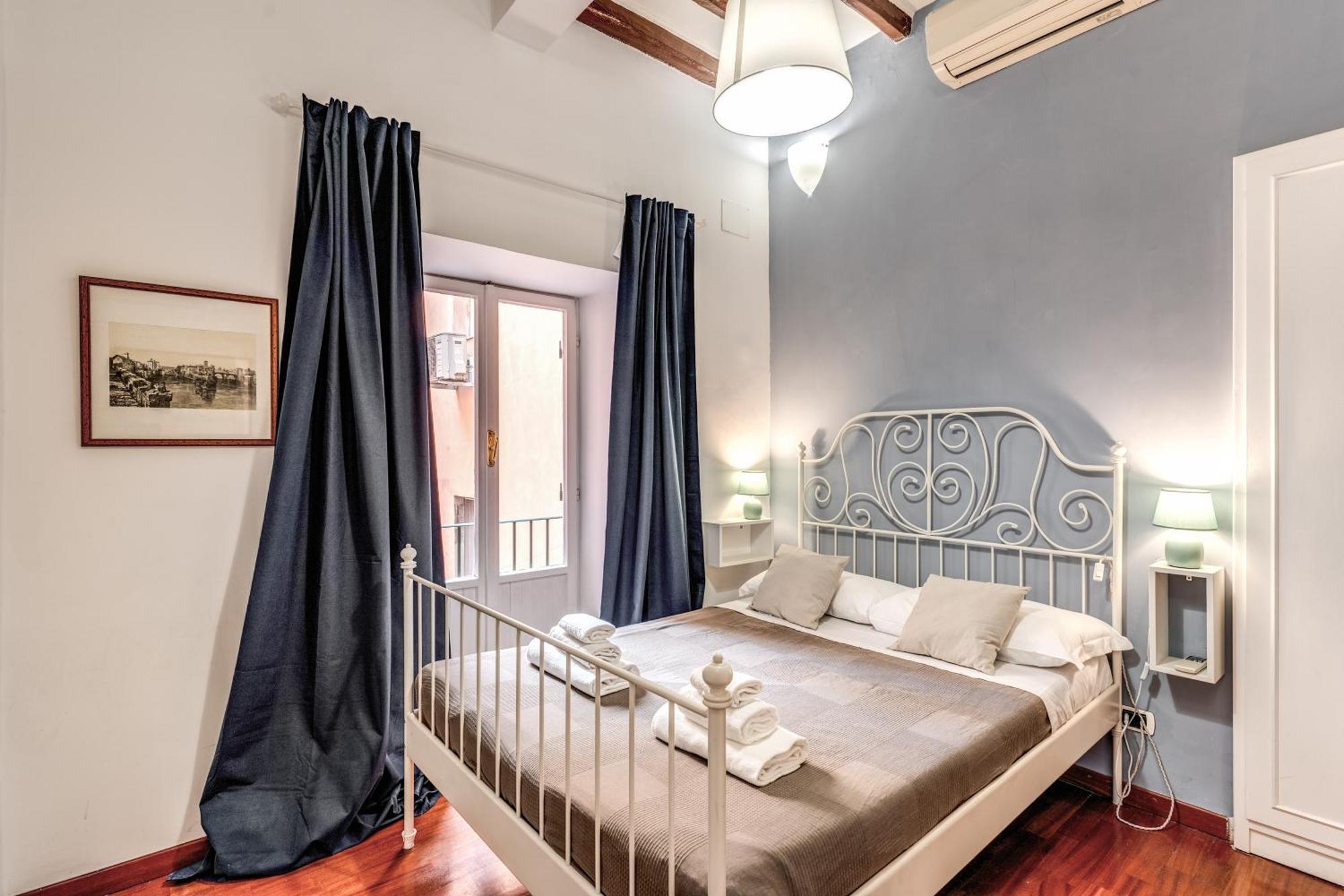 Apartment Myrhome - Spanish Steps *