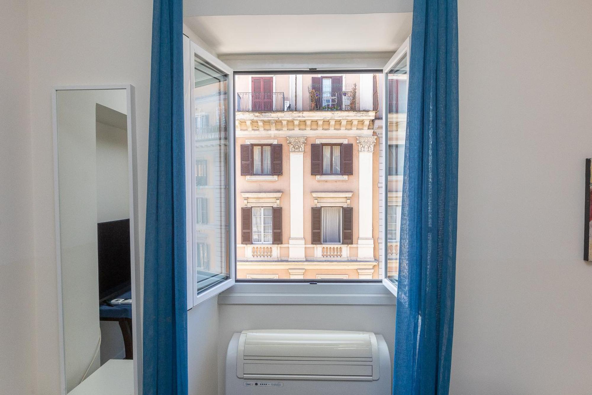 Principe Amedeo By In Apartment *