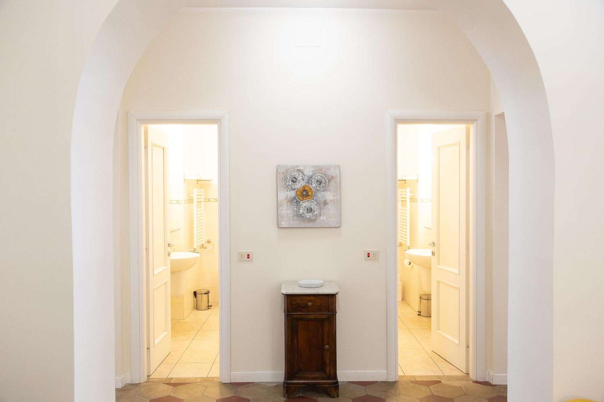 Principe Amedeo By In Apartment
