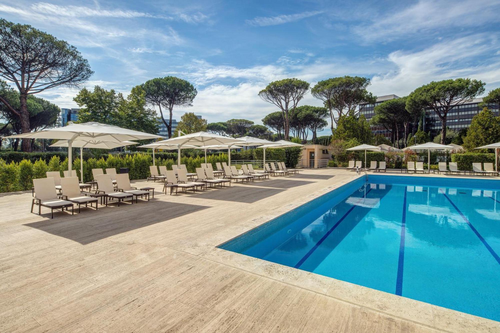 - Eur Parco Dei Medici, An Ihg Hotel 4*