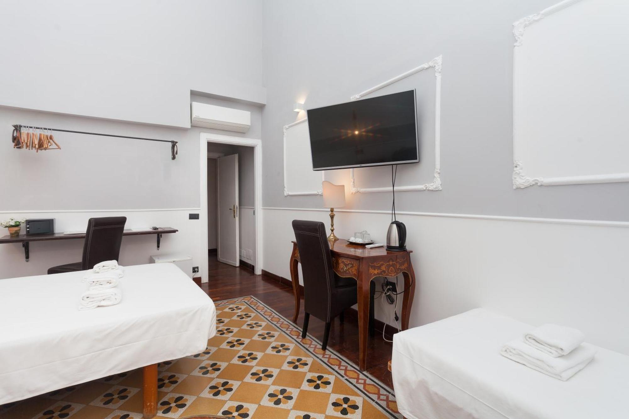 Palazzo Del Duca Piazza Navona Affittacamere 3*
