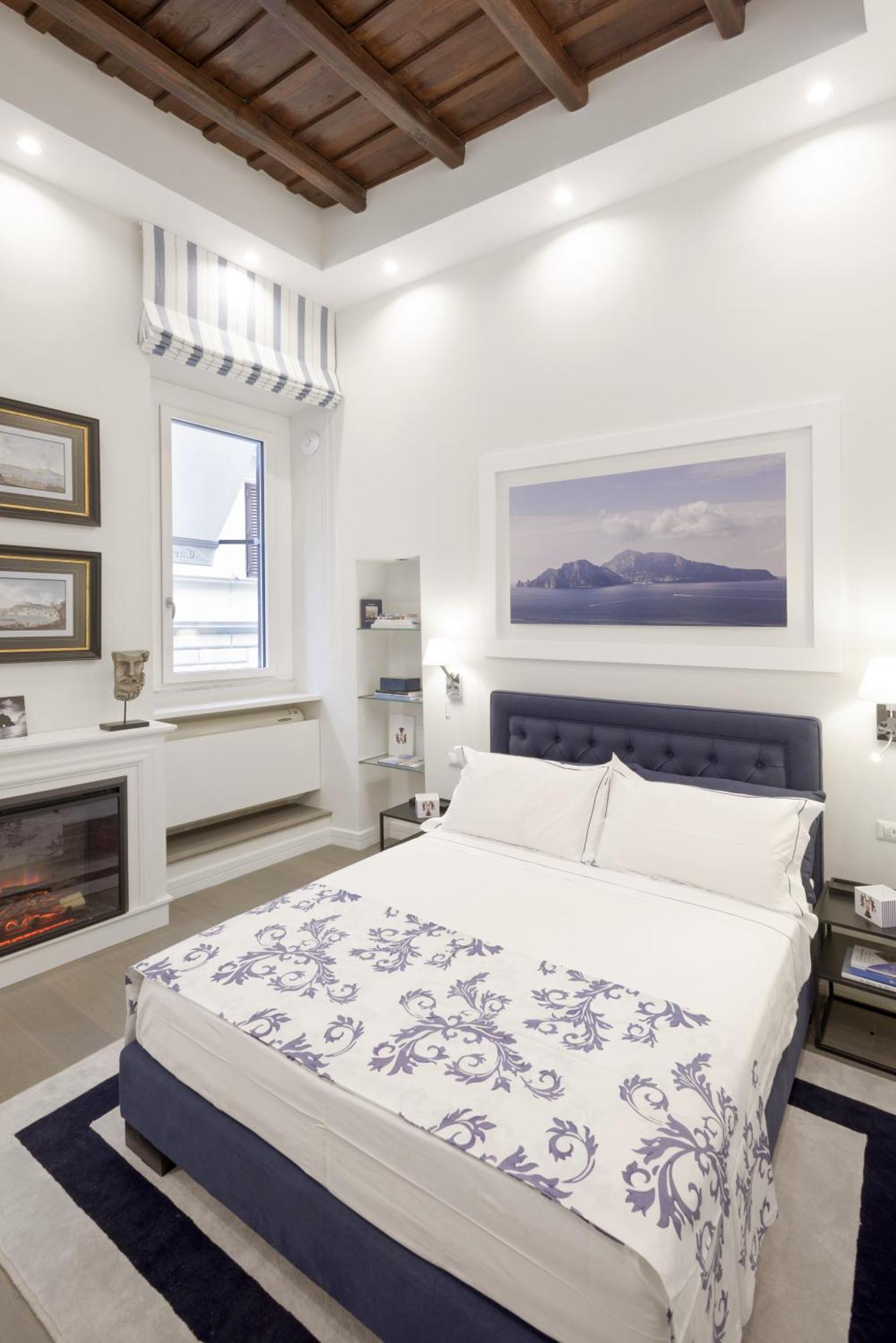 Carthusia Apartment