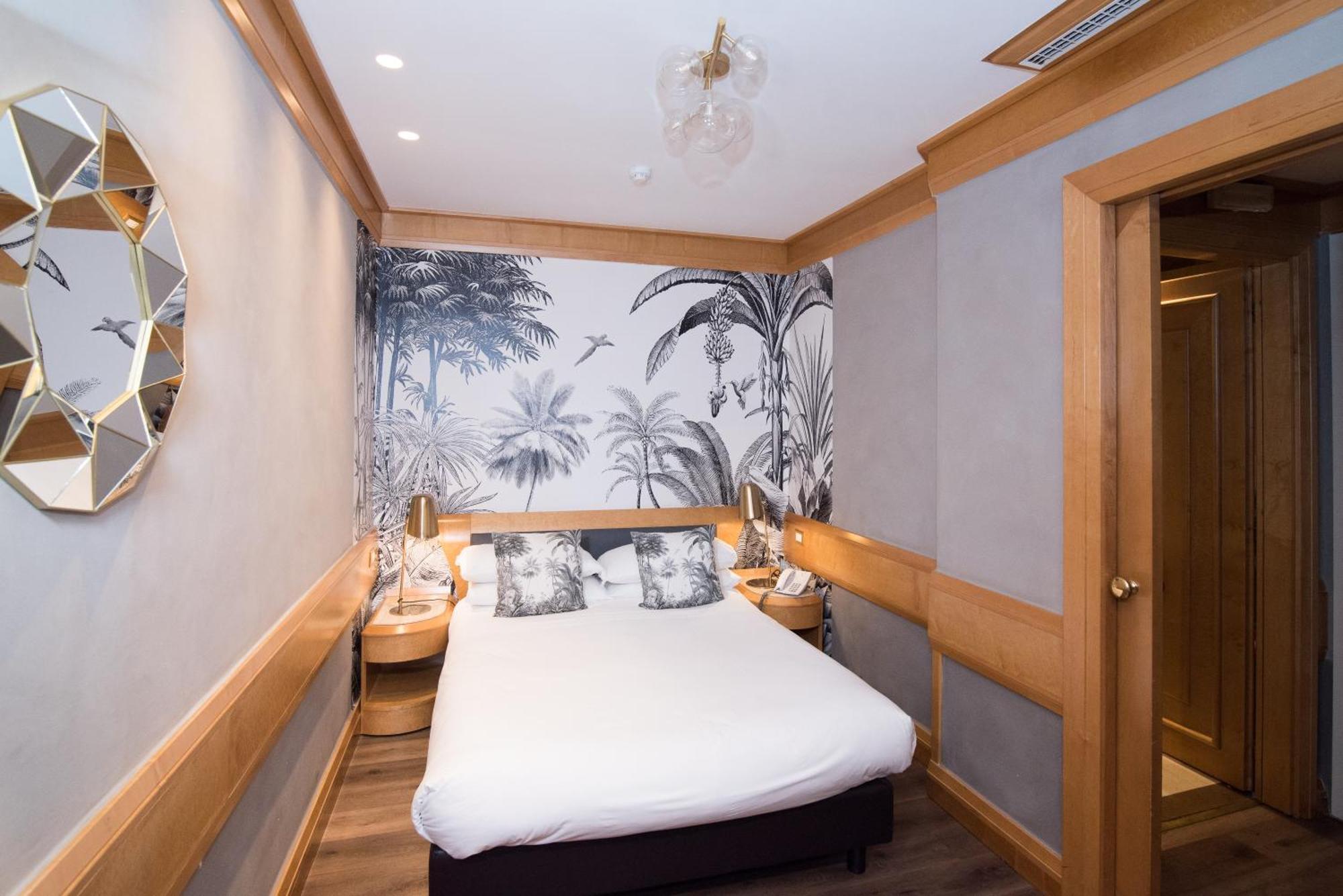 Hotel White Rome