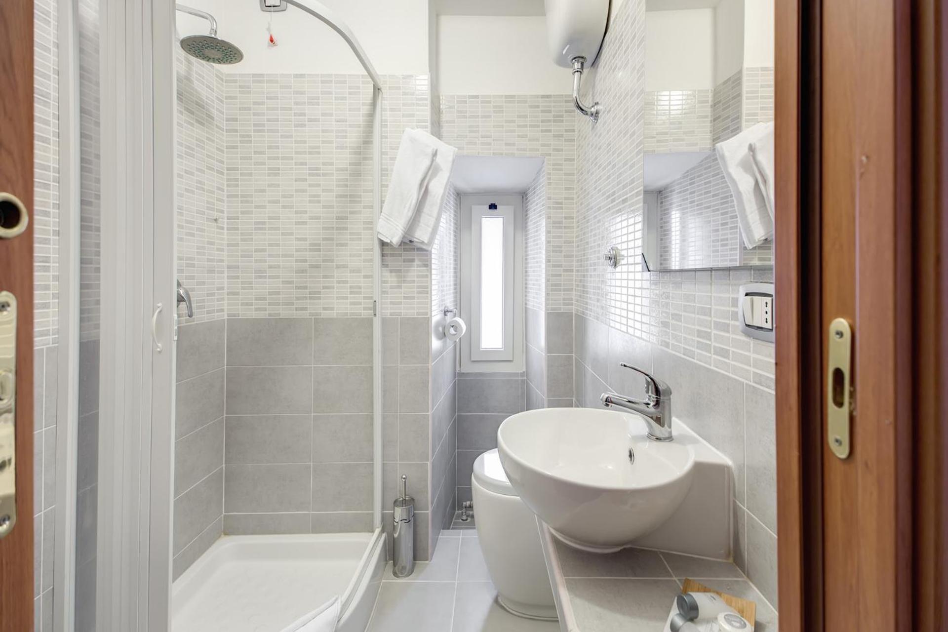 Mf Hotel Roma