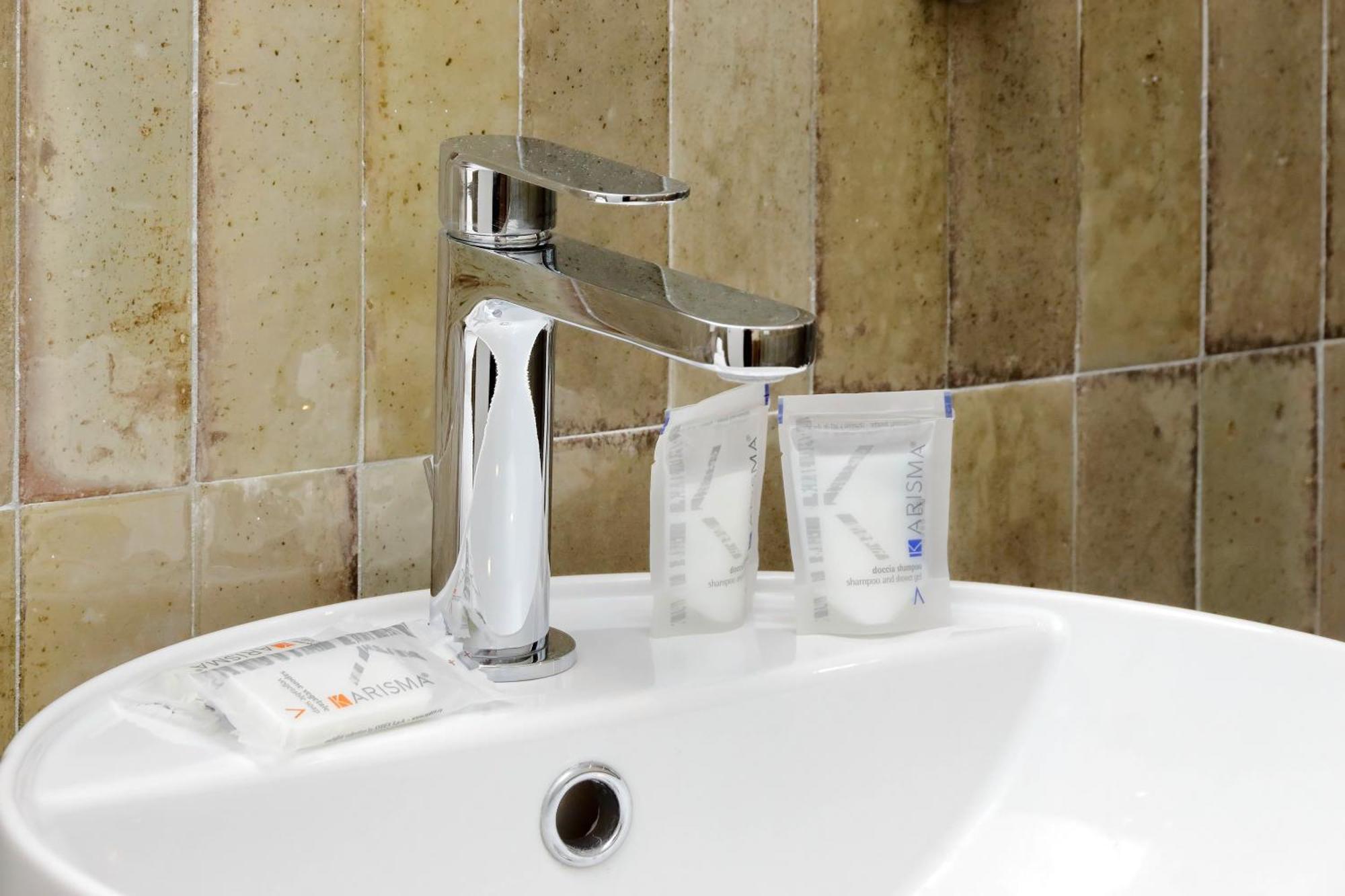 Ych-montebello - Apartment Rome