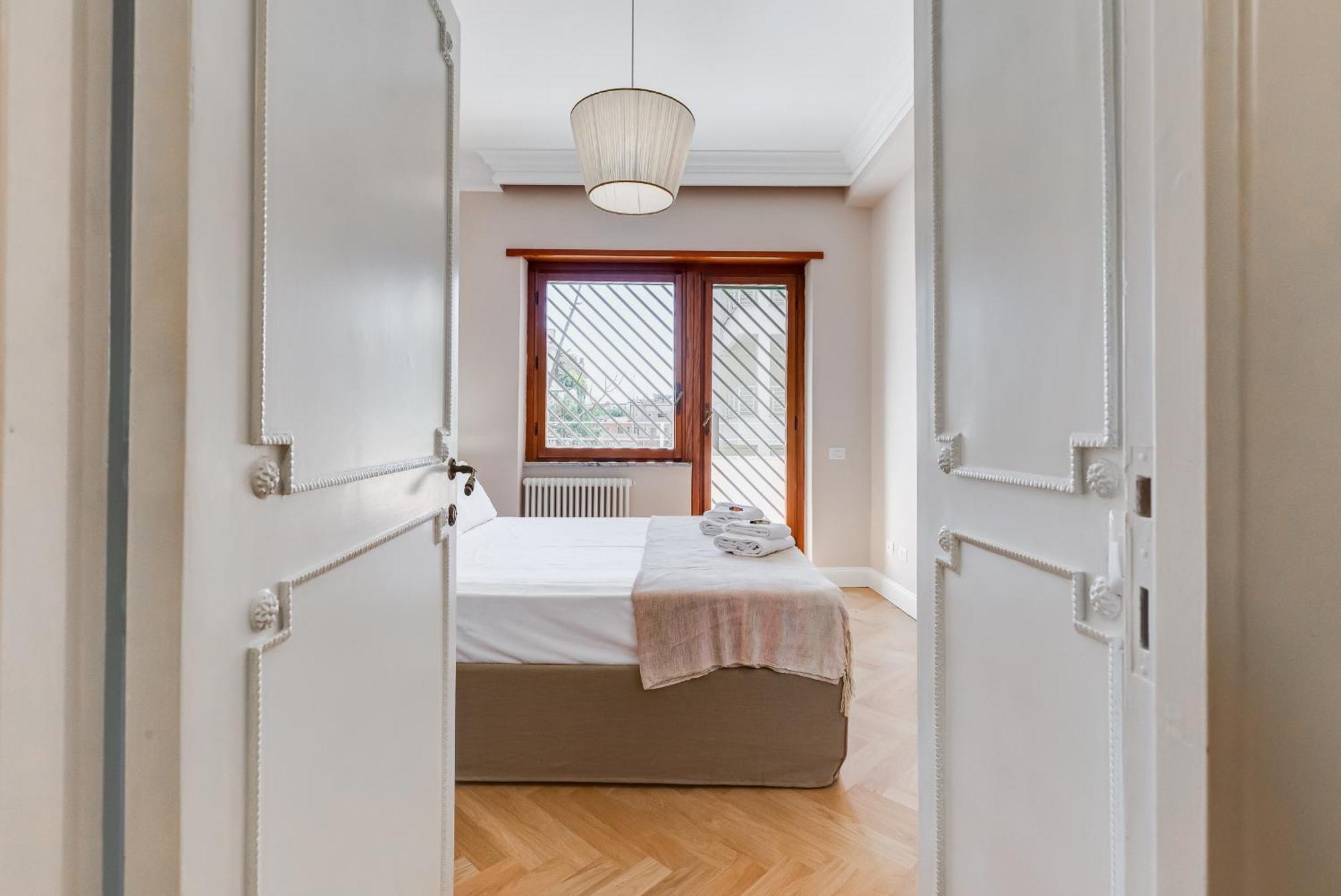 Bmga L Chic And Charm 3bdr Apt In Coppede District * Roma