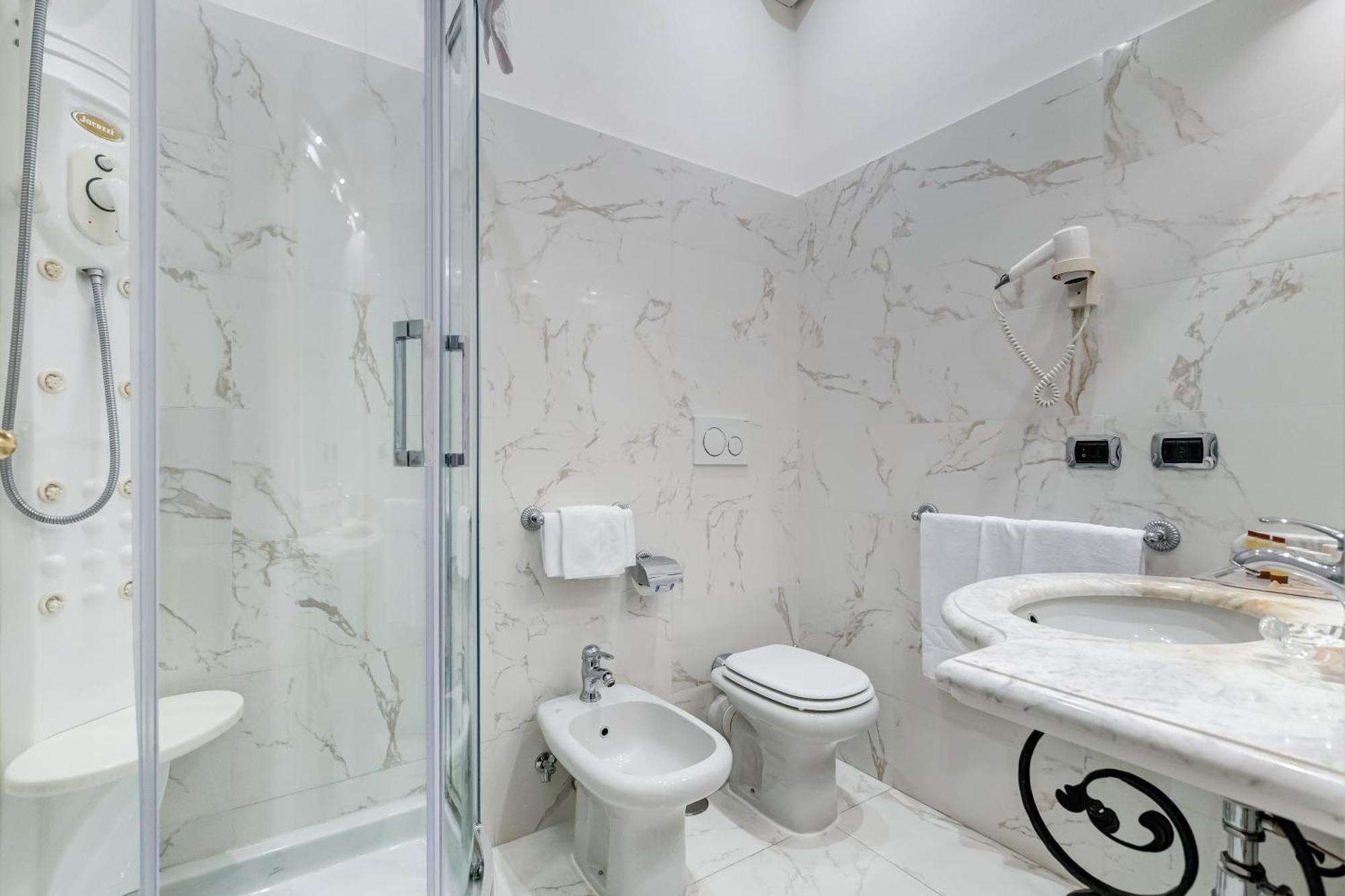 Hotel Residenza Cellini 3*