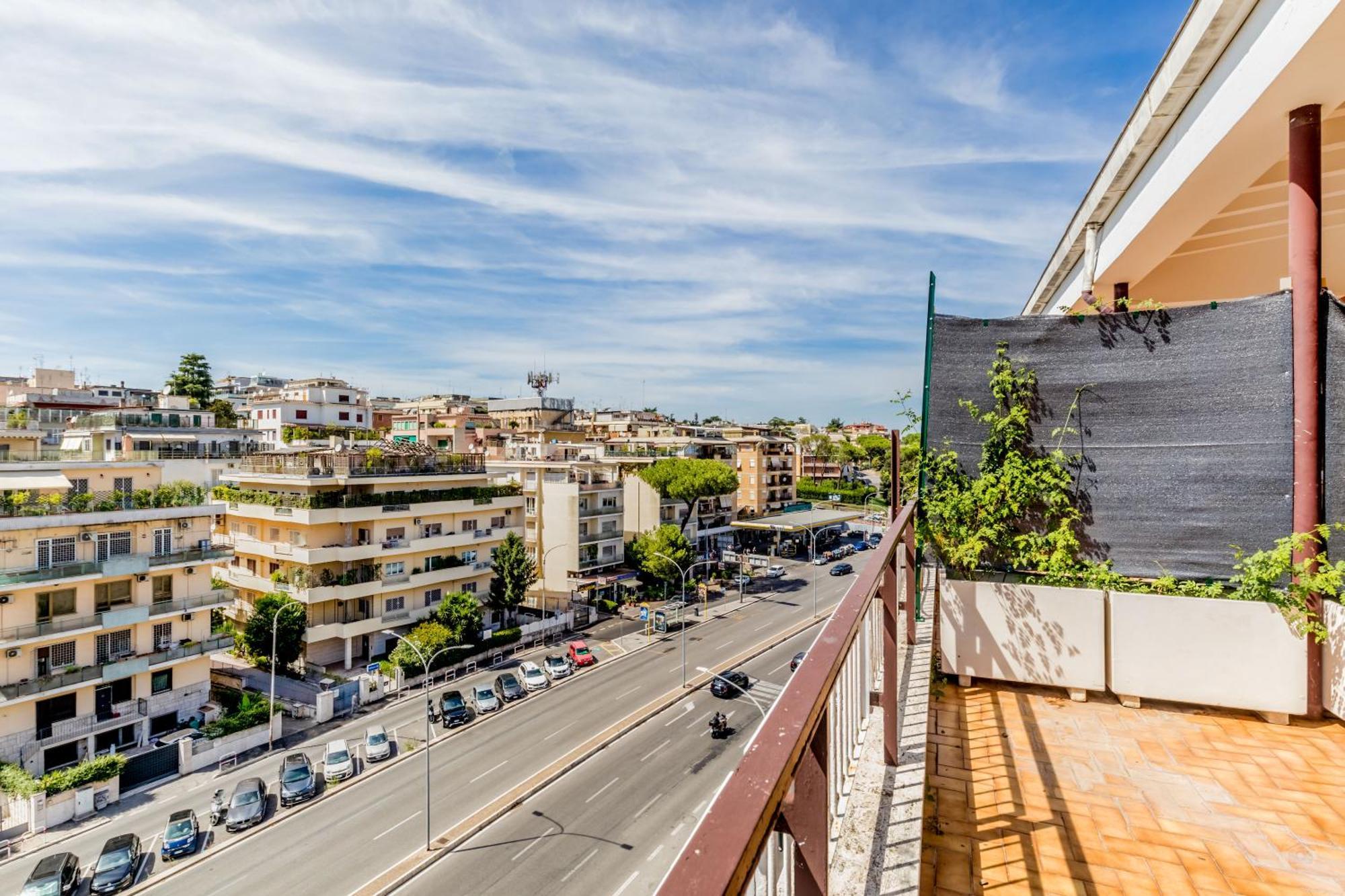 Apartment L'attico Con Terrazza In Corso Francia Rome