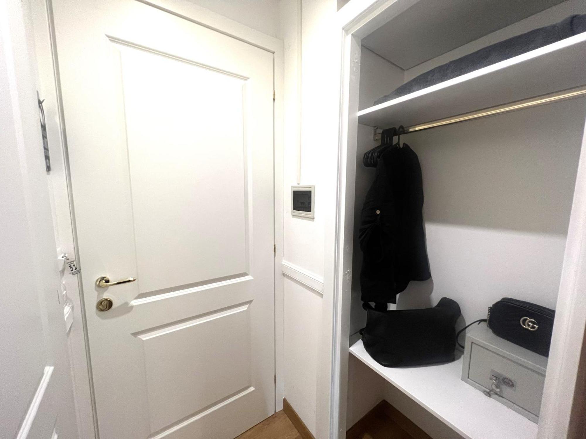 Interno * Rome