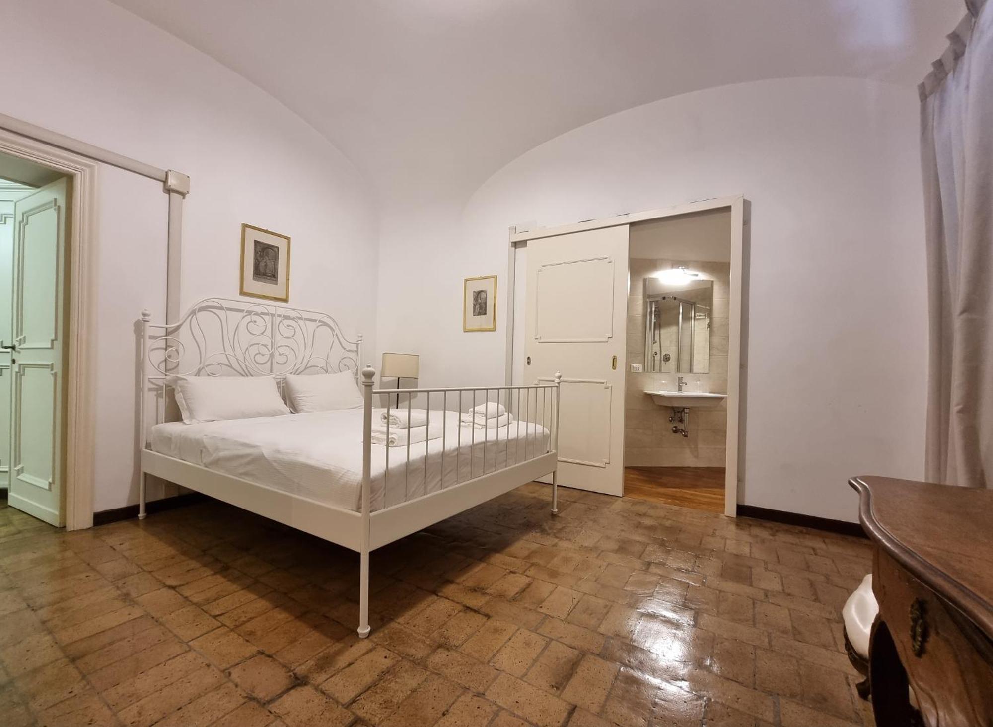 Luxury 2 Bedroom In The Heart Of Roma