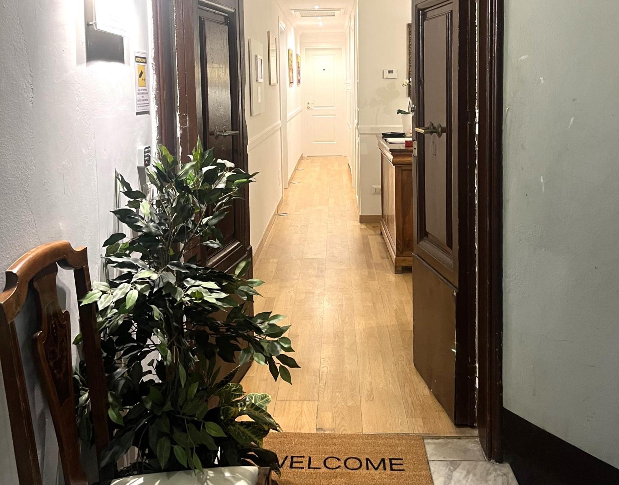 Interno * Rome