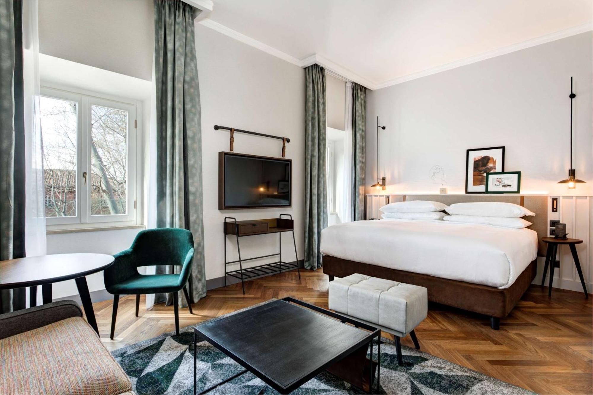 Doubletree By Hilton Monti Rome