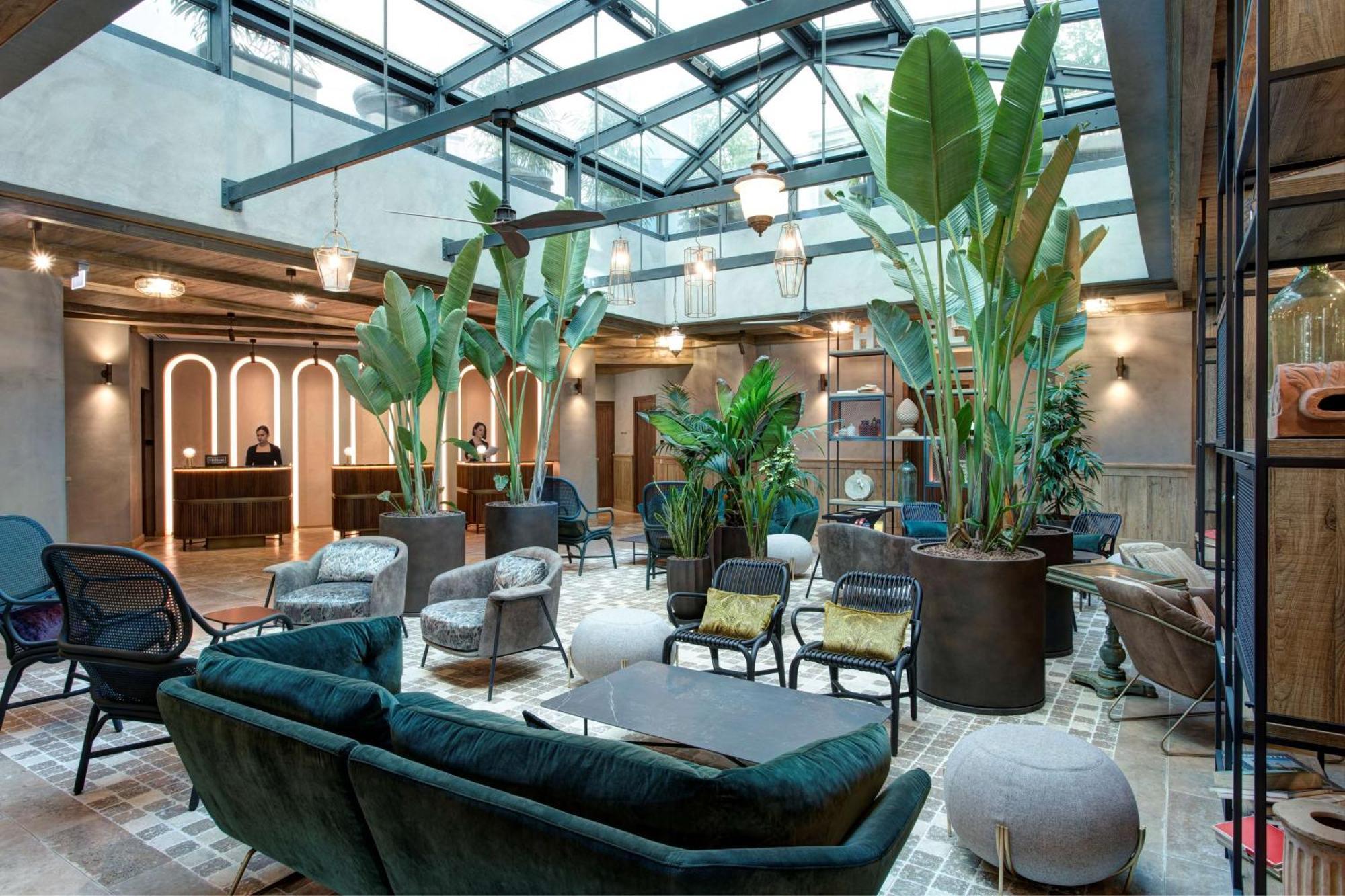 Hotel Doubletree By Hilton Monti 4*