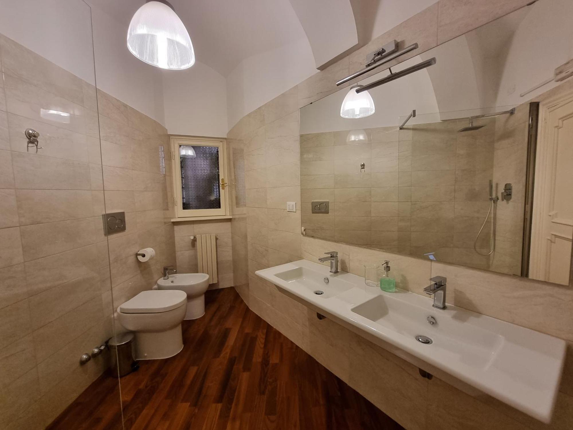 Luxury 2 Bedroom In The Heart Of Roma