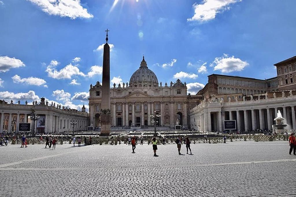 Gateway To Rome's Treasures *