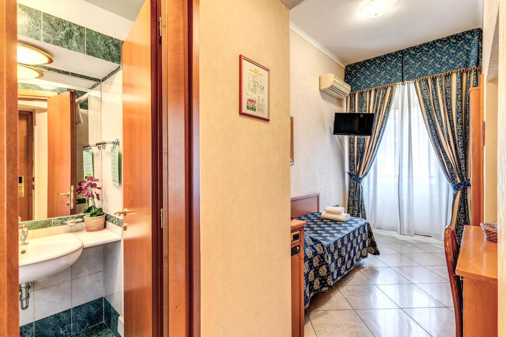 Hotel Orlanda 2*