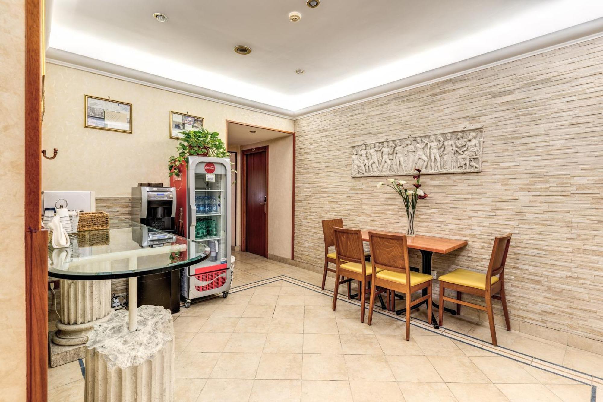 Orlanda Hotel 2*