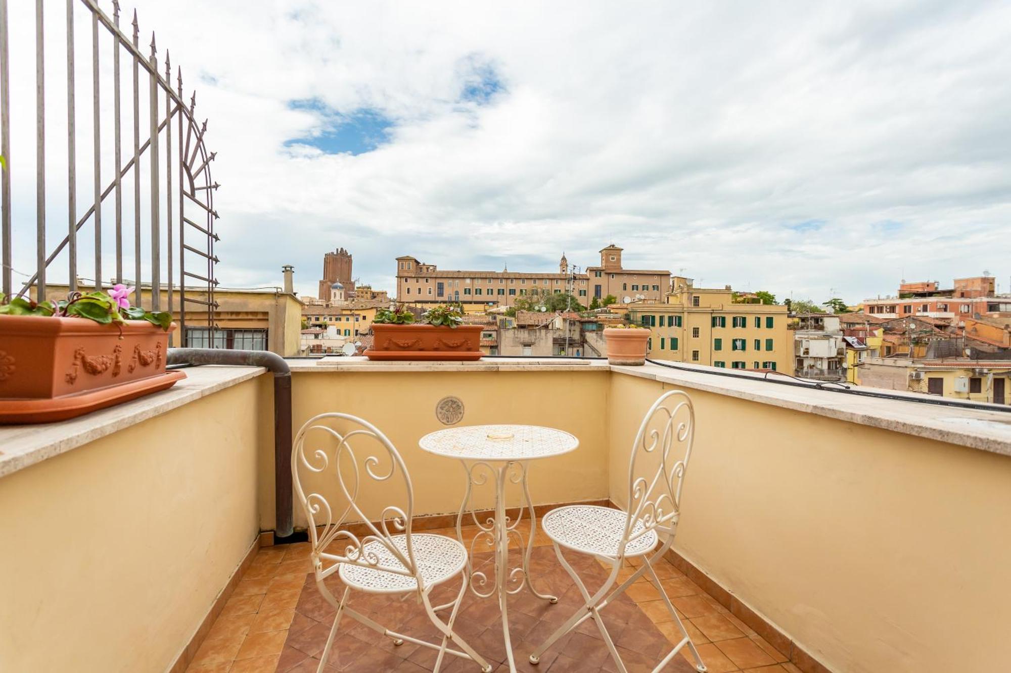 Maxima: Amazing View Of The Roman Forum * Rome