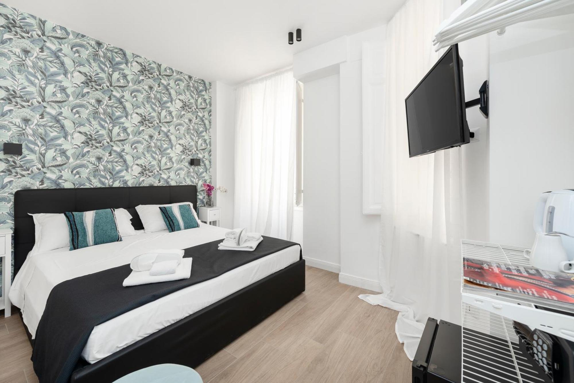 Guest house Black Colosseo *