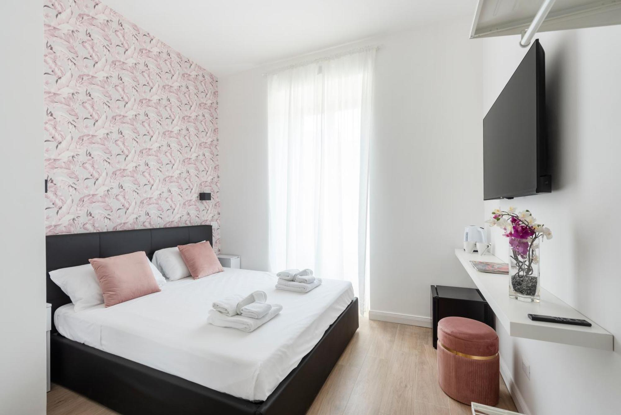 Black Colosseo Guest house Rome