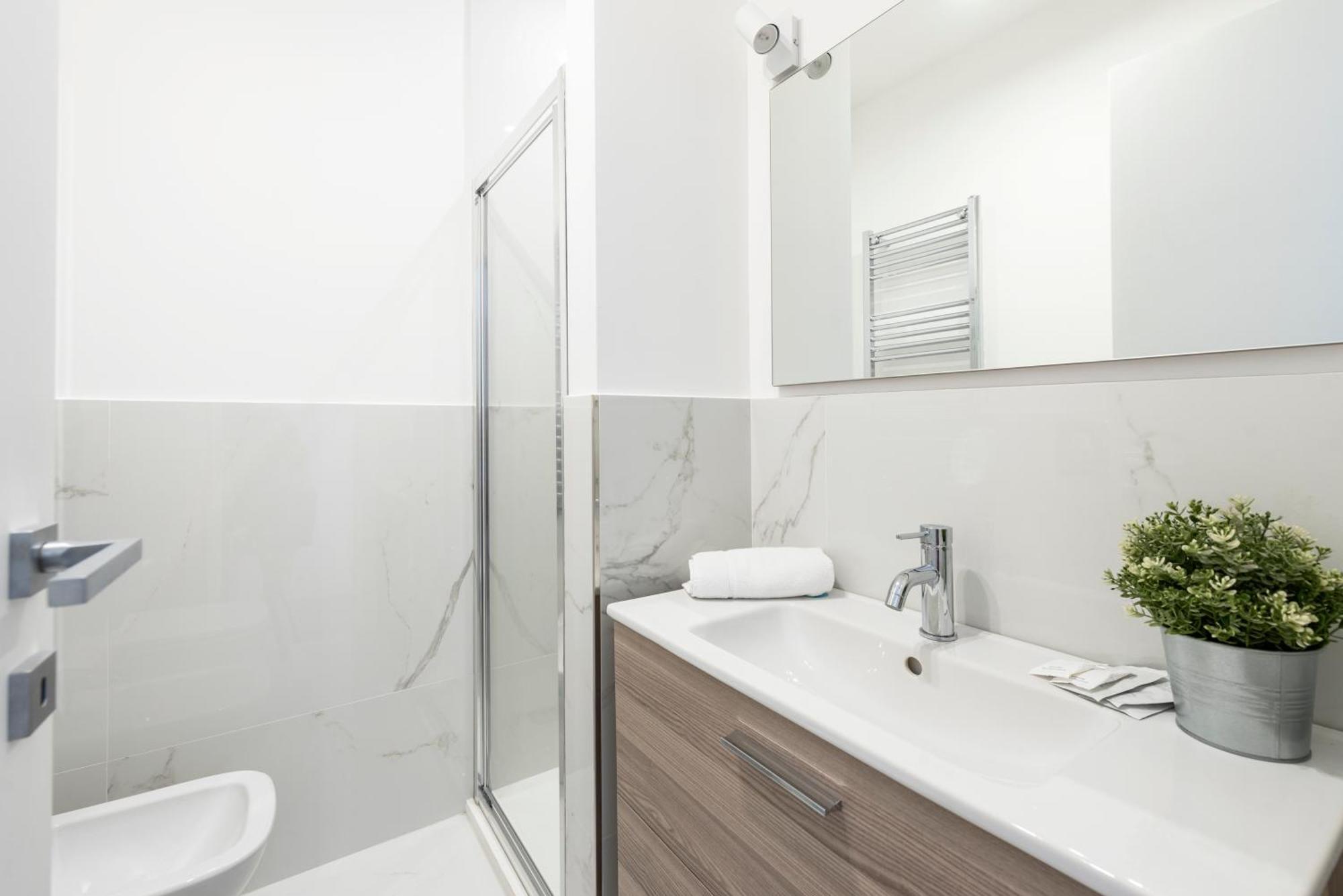 Guest house Black Colosseo *