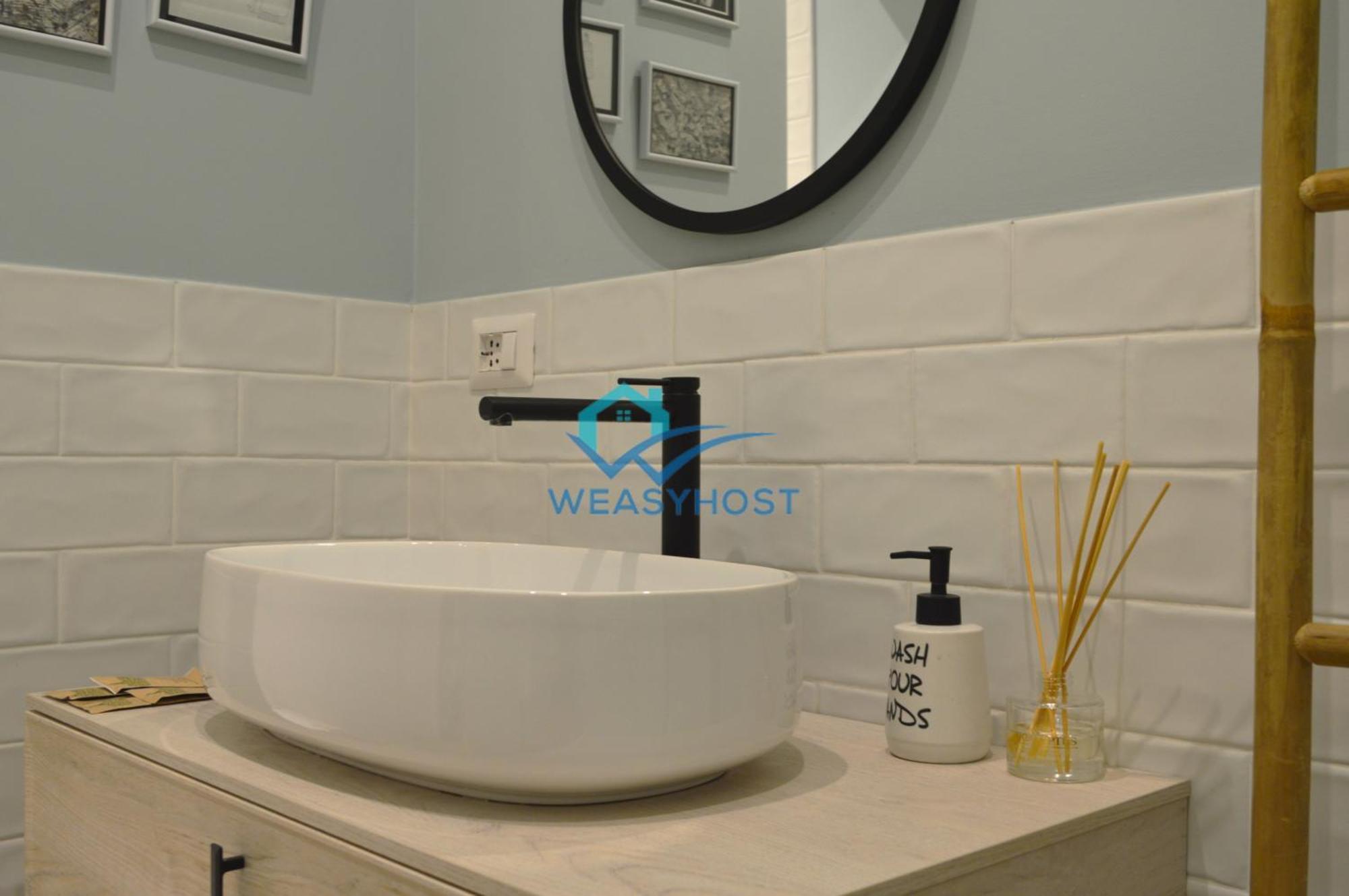 Renovated & Bright Tuscolanaflat *