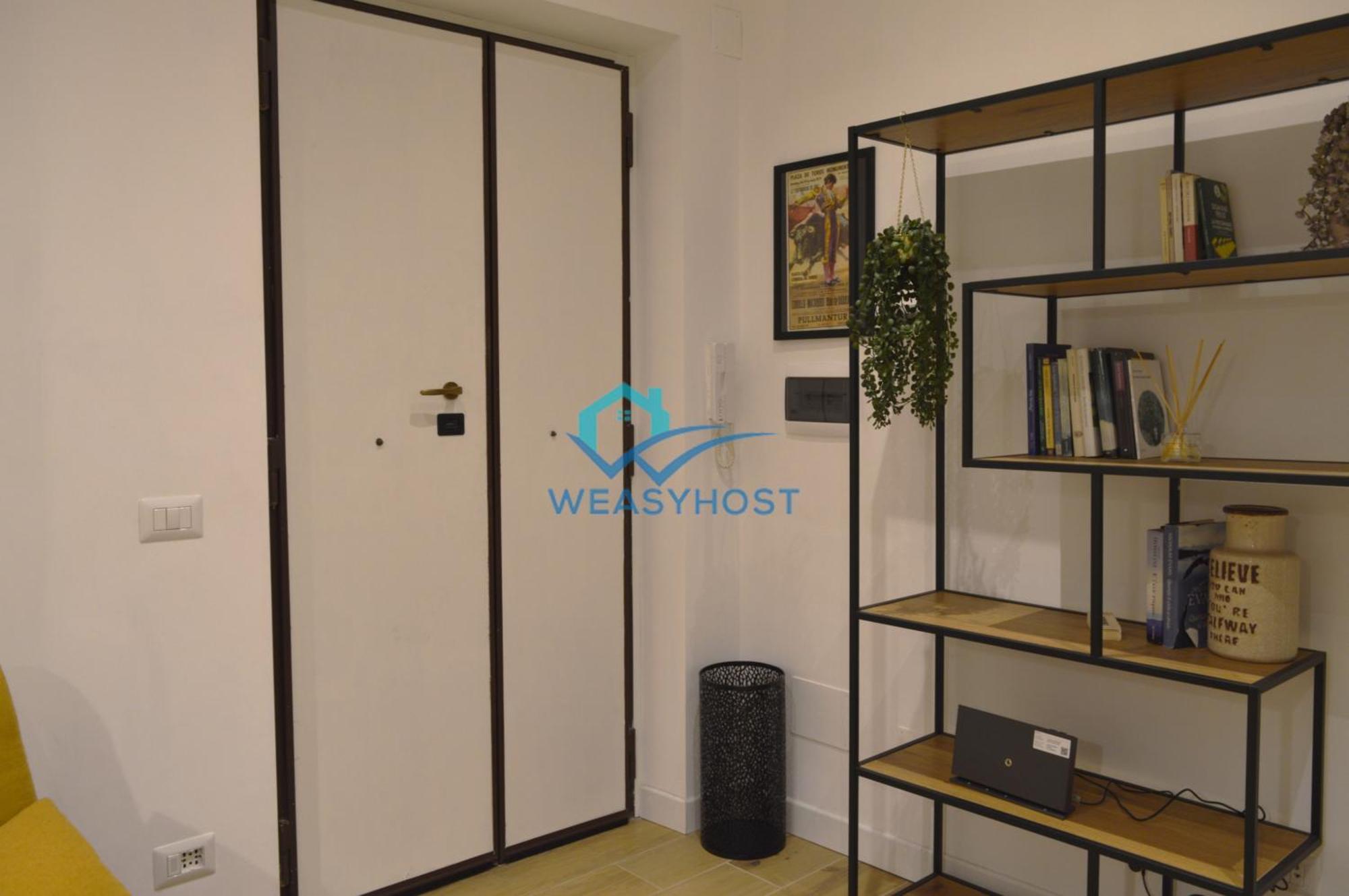 Renovated & Bright Tuscolanaflat *