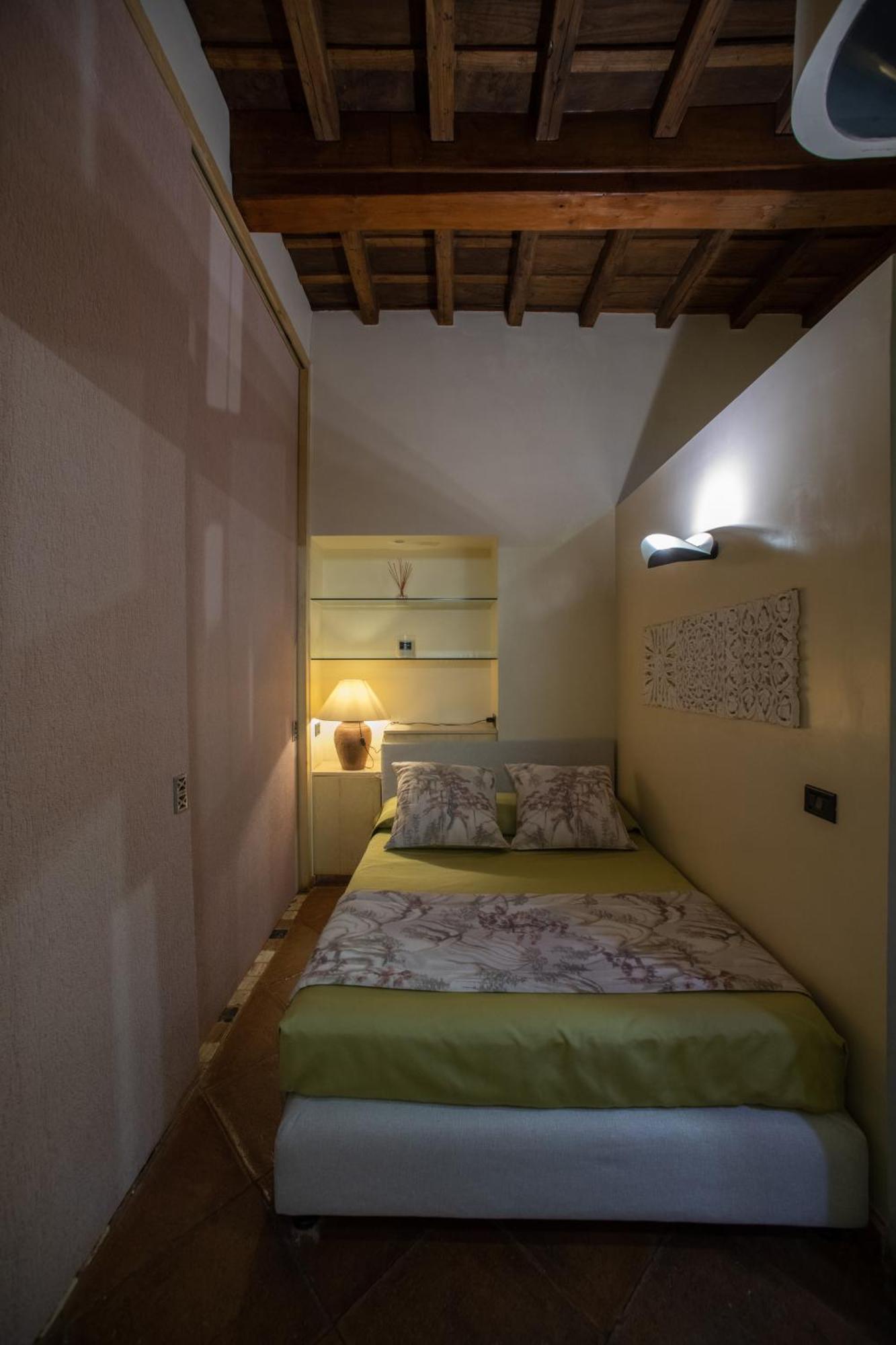 Vittoria House