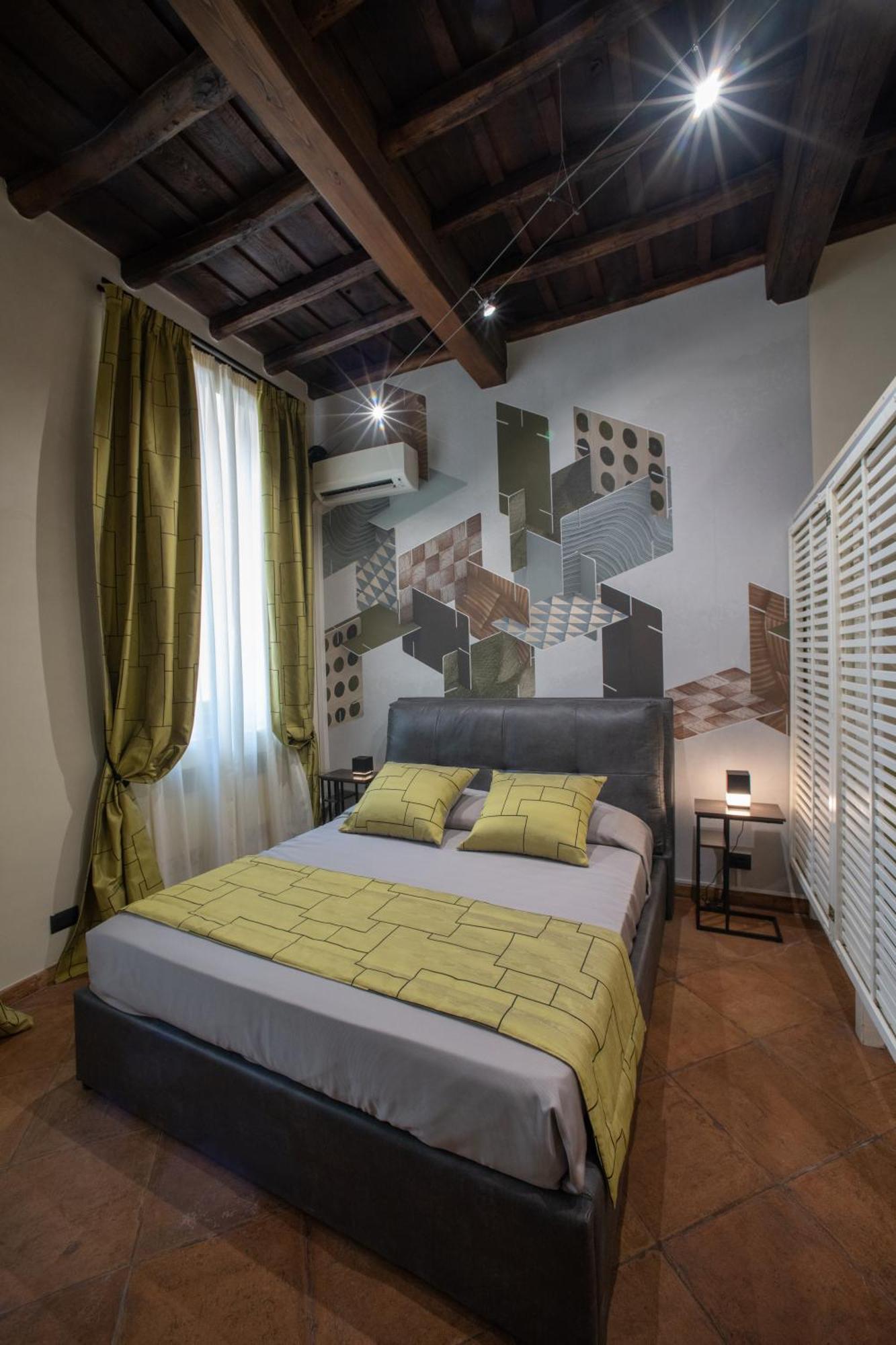 Vittoria House * Rome