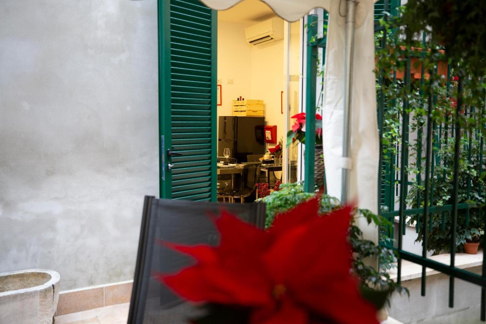 Flatinrome Trastevere Deluxe - Patio Affittacamere