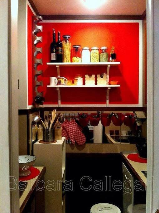 Apartment Lovely Art 2 Bedroom Flat Next To Metro Station Lodi Rome