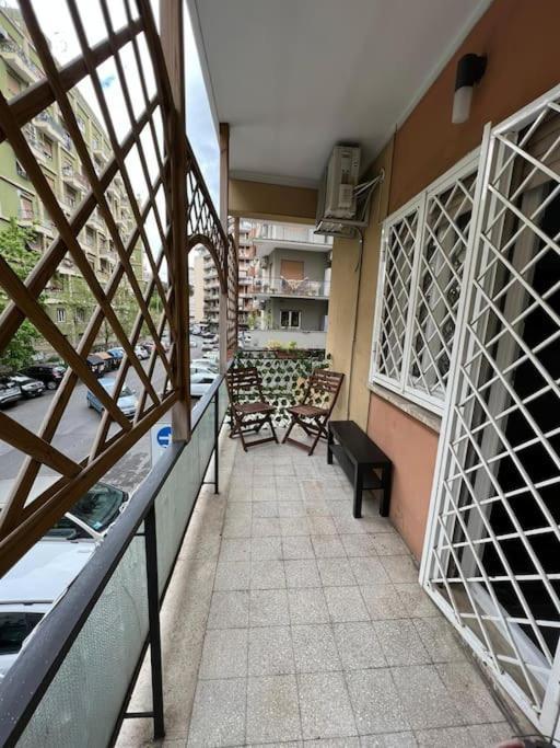 Nathan House, Due Apartment